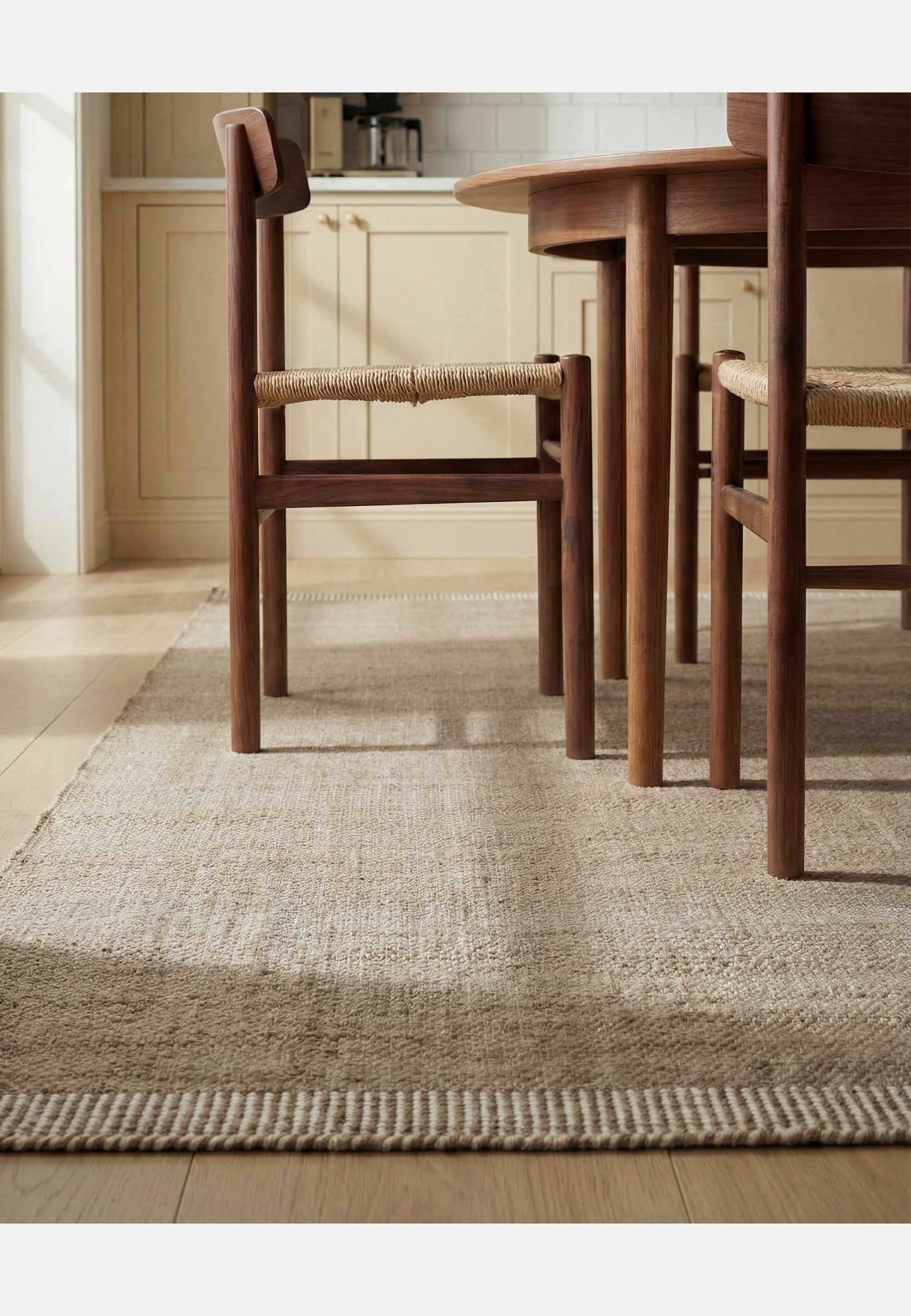 Matta Pure 200x300cm, från Classic Collection, i färgen natural beige. Klicka för att öppna bilden i stort format