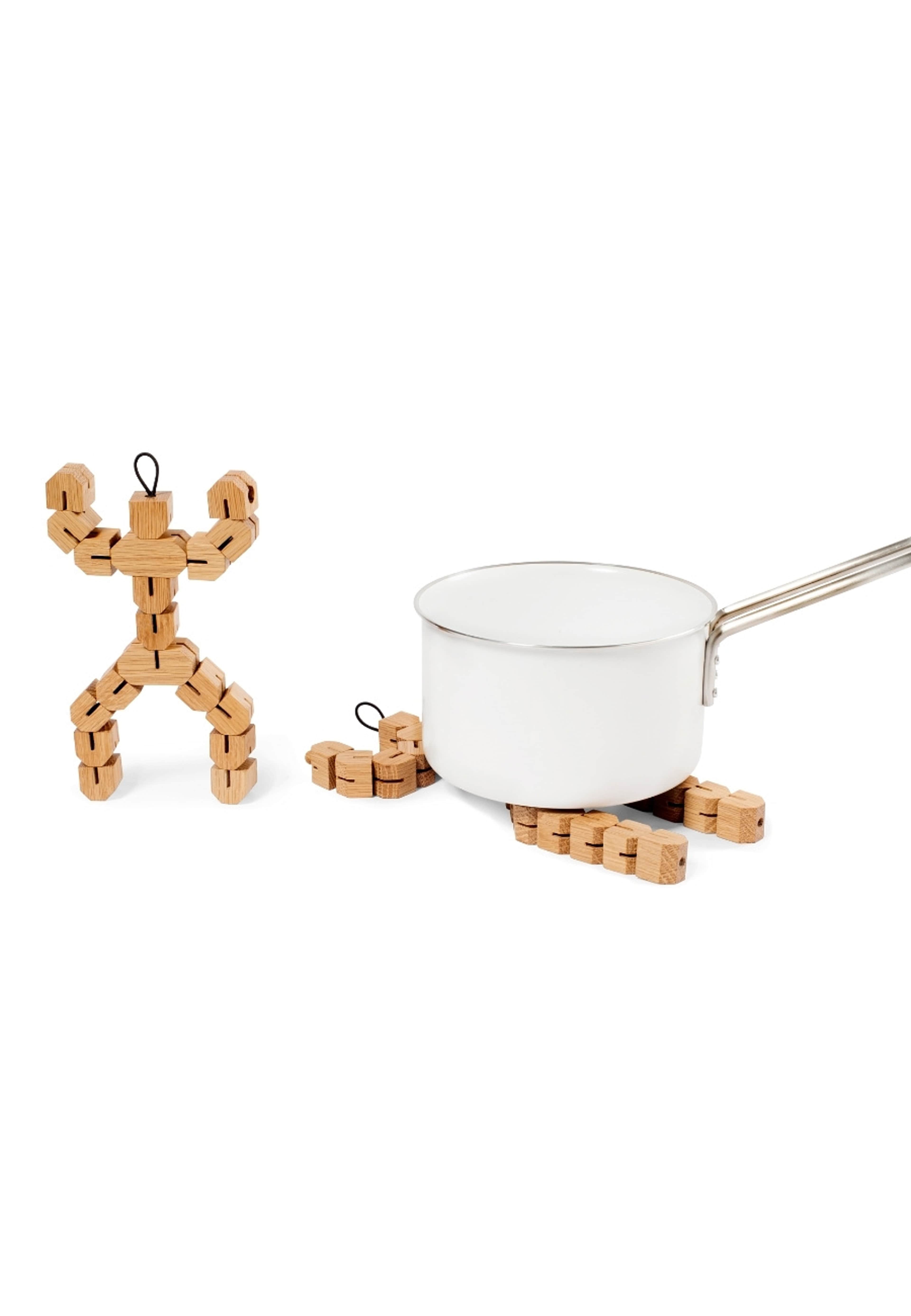 Grytunderlägg Clumsy Hans 19,9 cm Ek