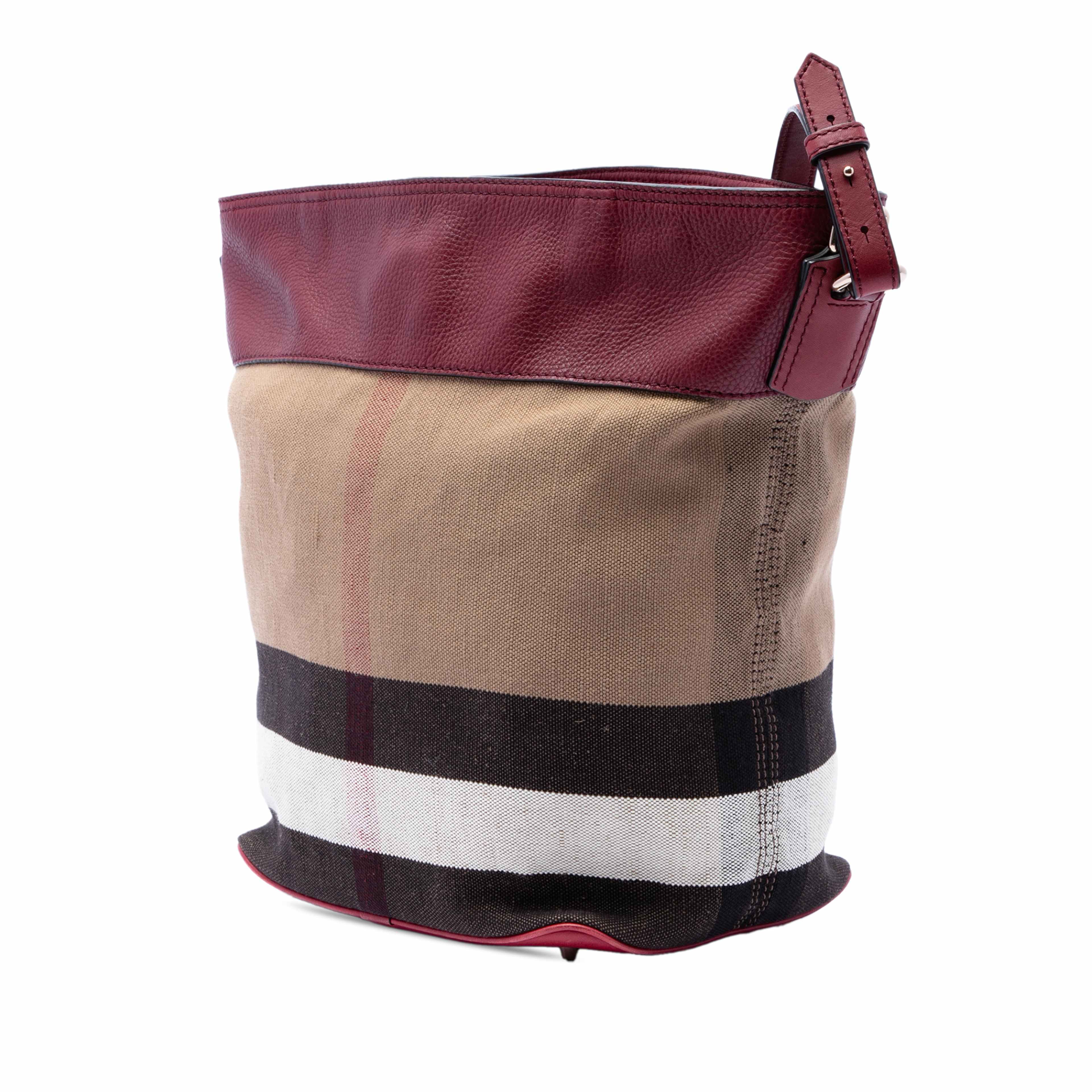 Burberry Medium Mega Check Canvas And Grained Calfskin Ashby Tassel Bucket Bag, från Luxclusif, i färgen brun. Klicka för att öppna bilden i stort format