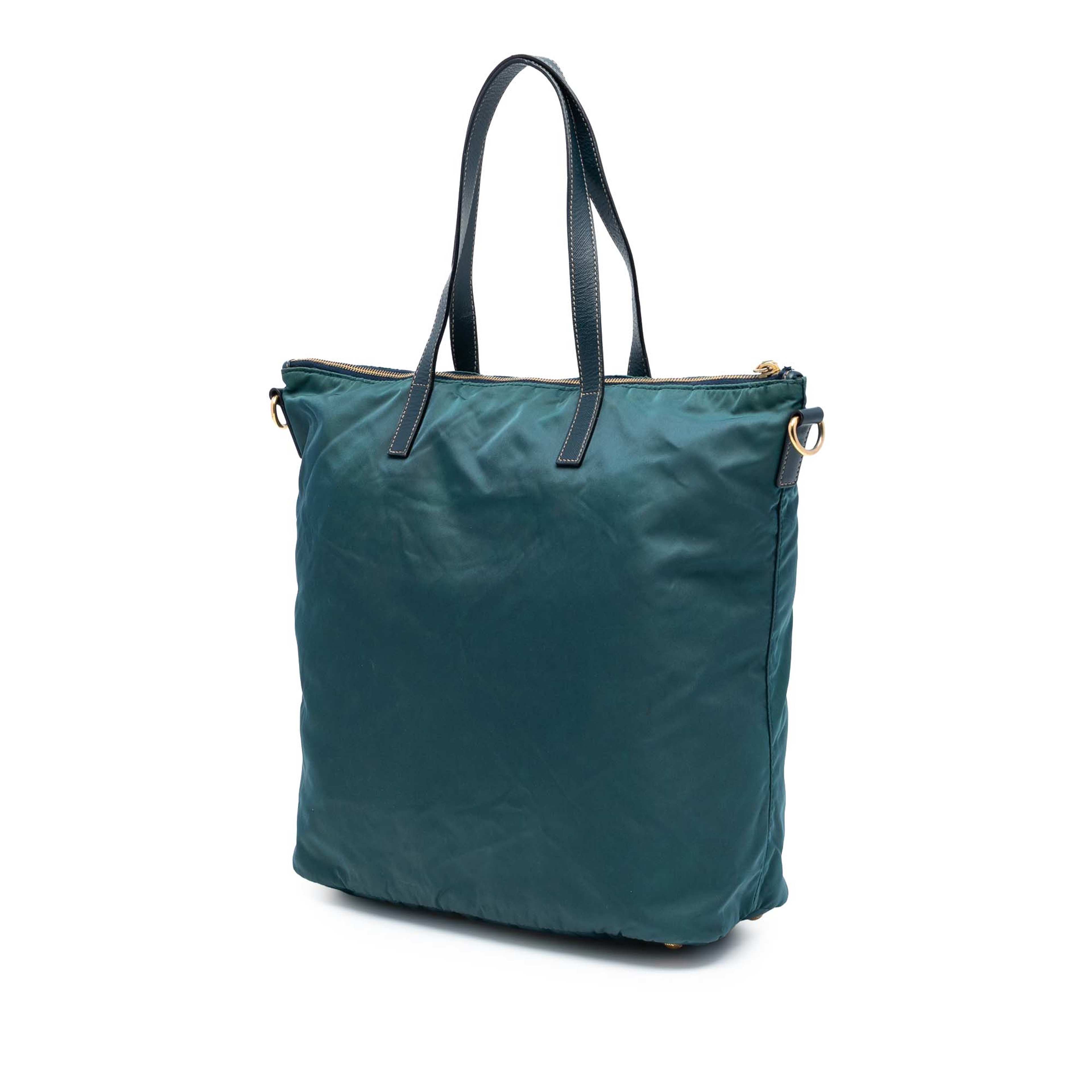 Prada Saffiano Trimmed Tessuto Zip Top Convertible Tote, från Luxclusif, i färgen blue. Klicka för att öppna bilden i stort format