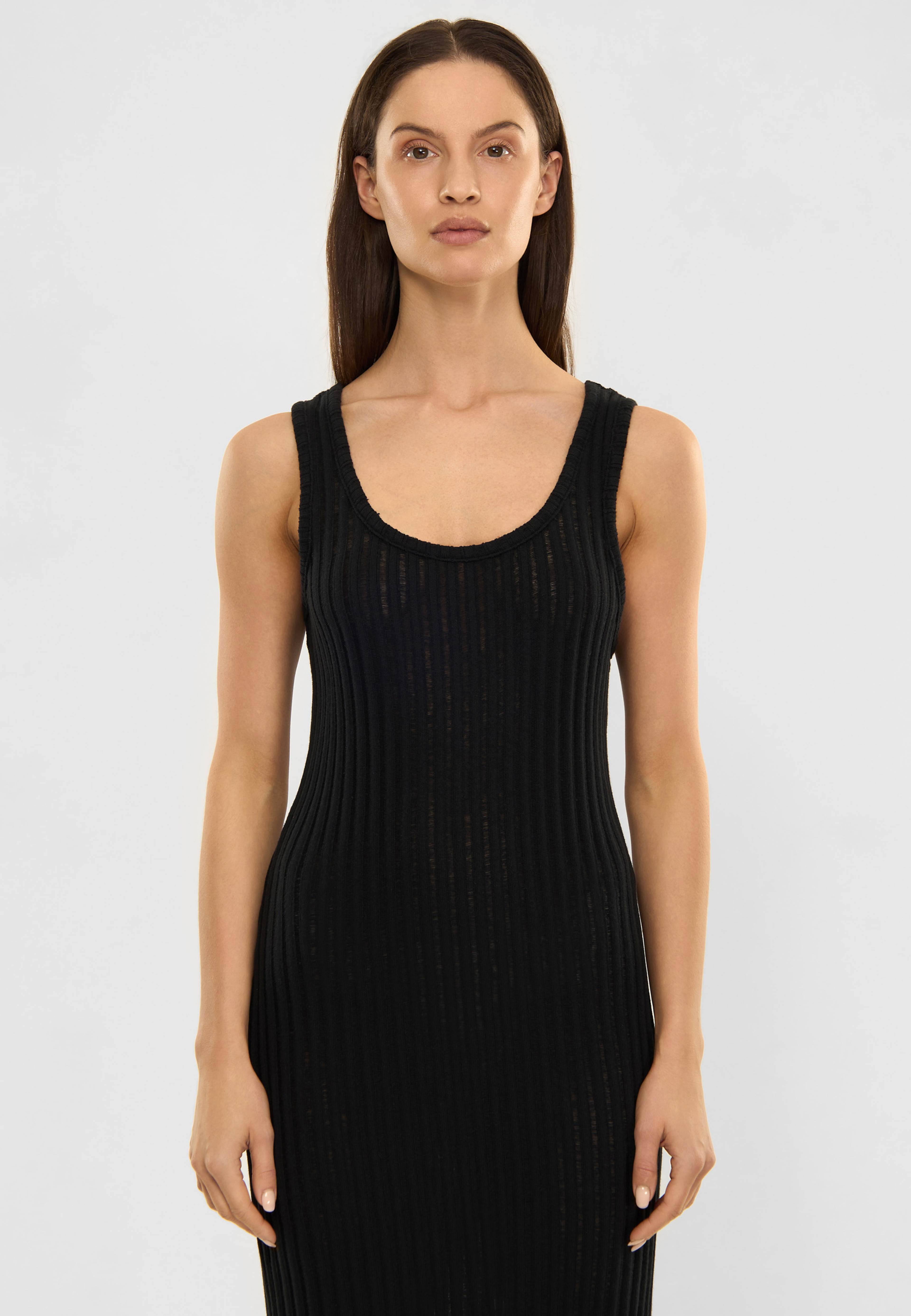 Ninvie, från ELVINE, i färgen black. Klicka för att öppna bilden i stort format