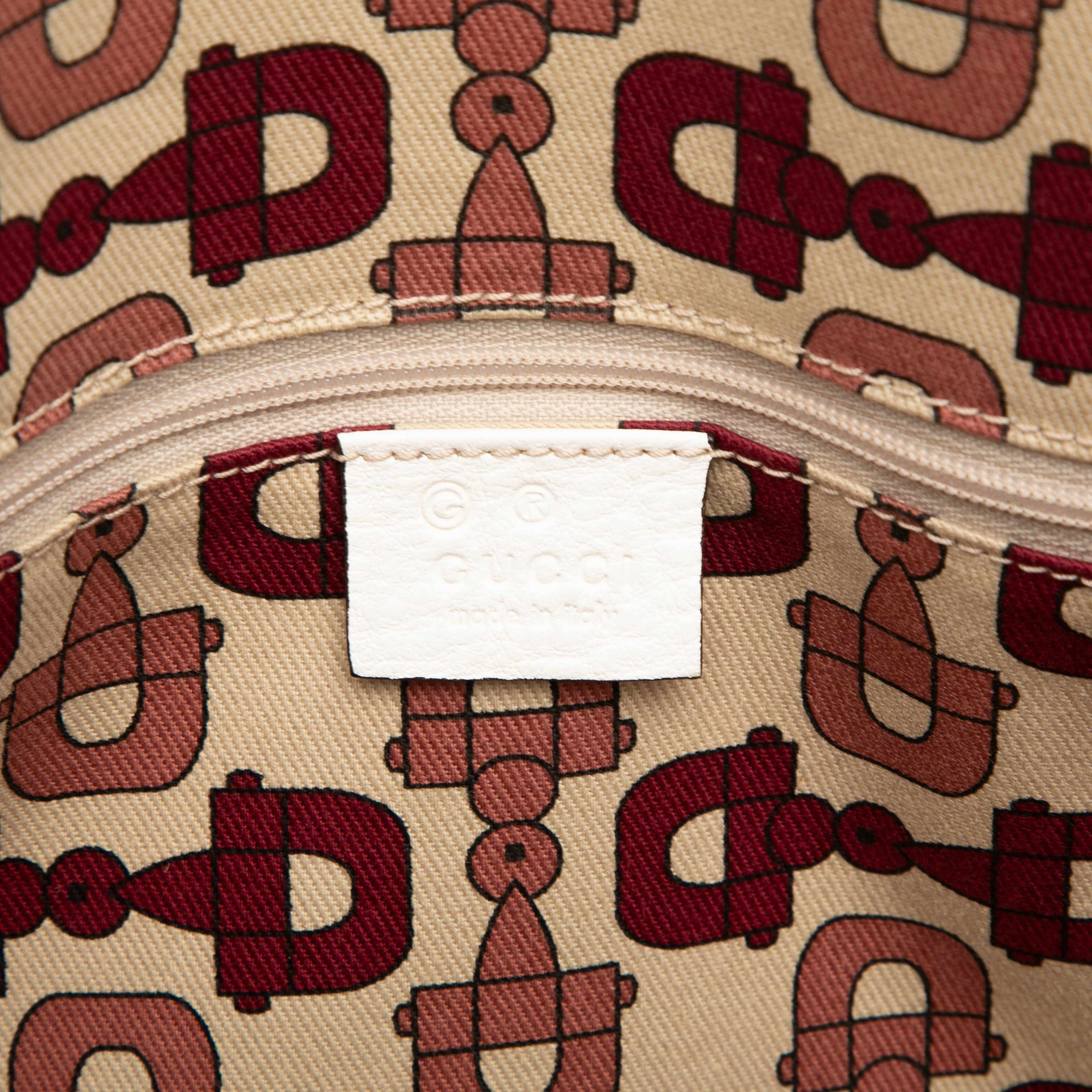 Gucci Canvas Web Tote, från Luxclusif, i färgen rosa. Klicka för att öppna bilden i stort format