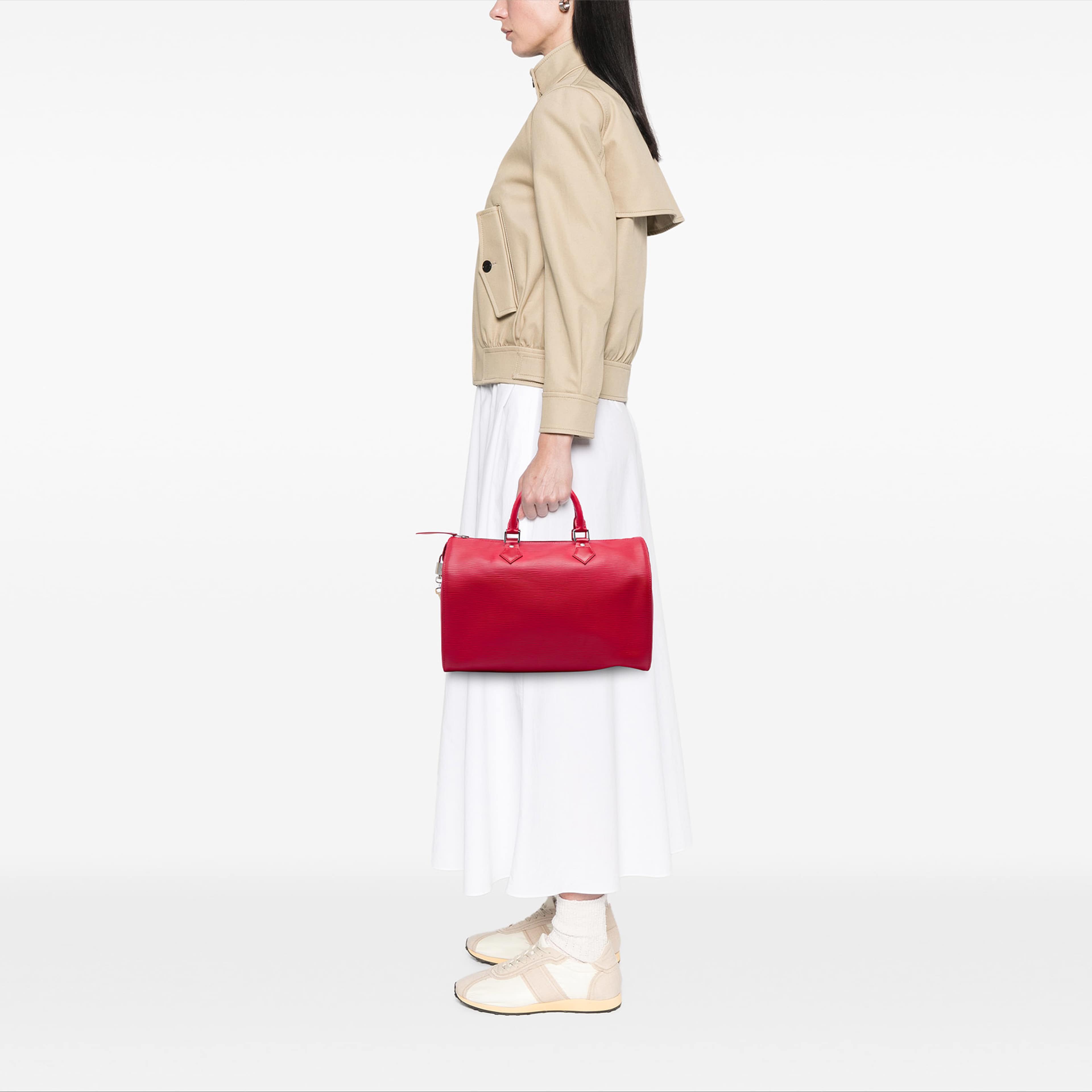 Louis Vuitton Epi Speedy 35, från Luxclusif, i färgen röd. Klicka för att öppna bilden i stort format