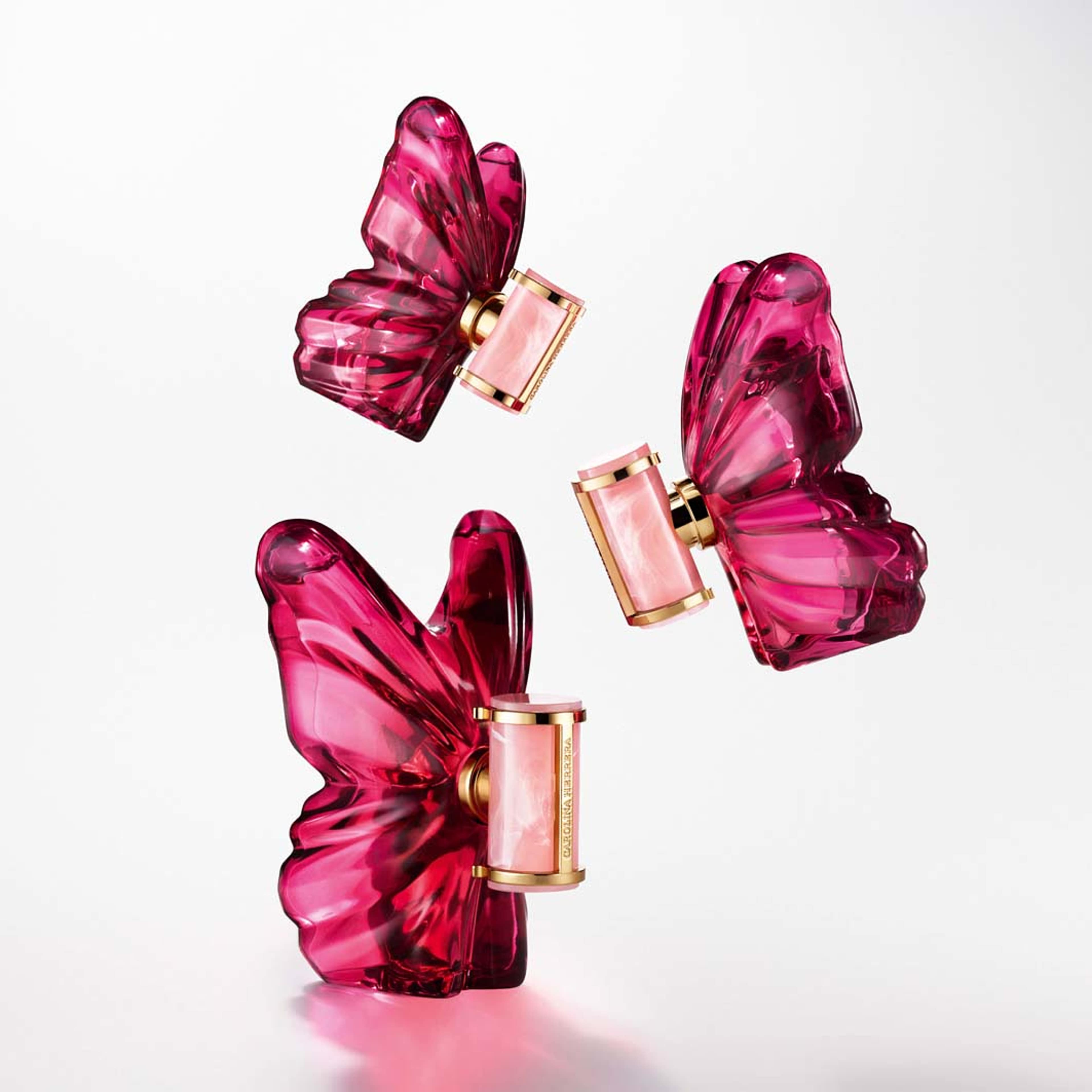 LA BOMBA Eau de parfum, från Carolina Herrera. Klicka för att öppna bilden i stort format