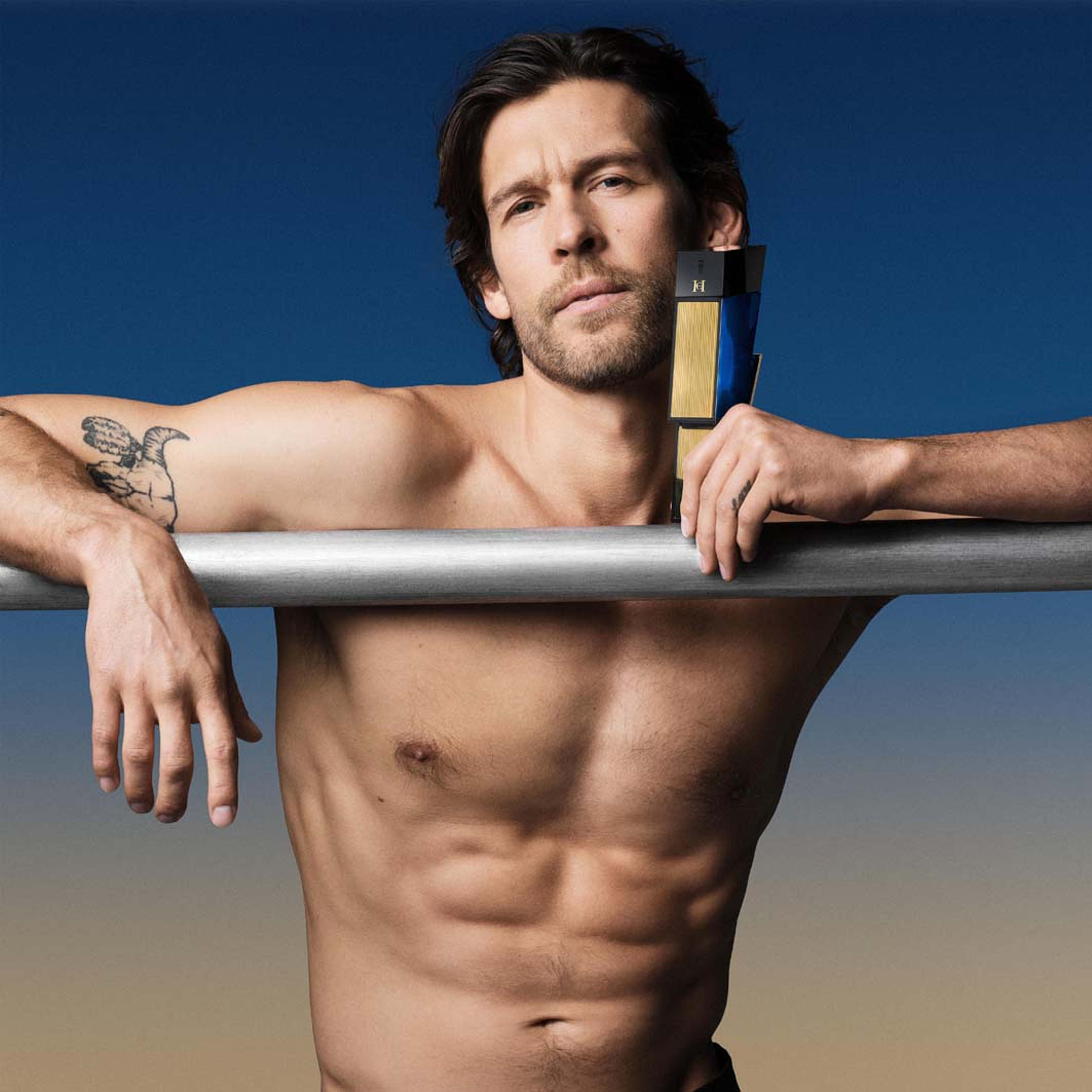 Bad Boy Cobalt Absolu Eau de parfum, från Carolina Herrera. Klicka för att öppna bilden i stort format