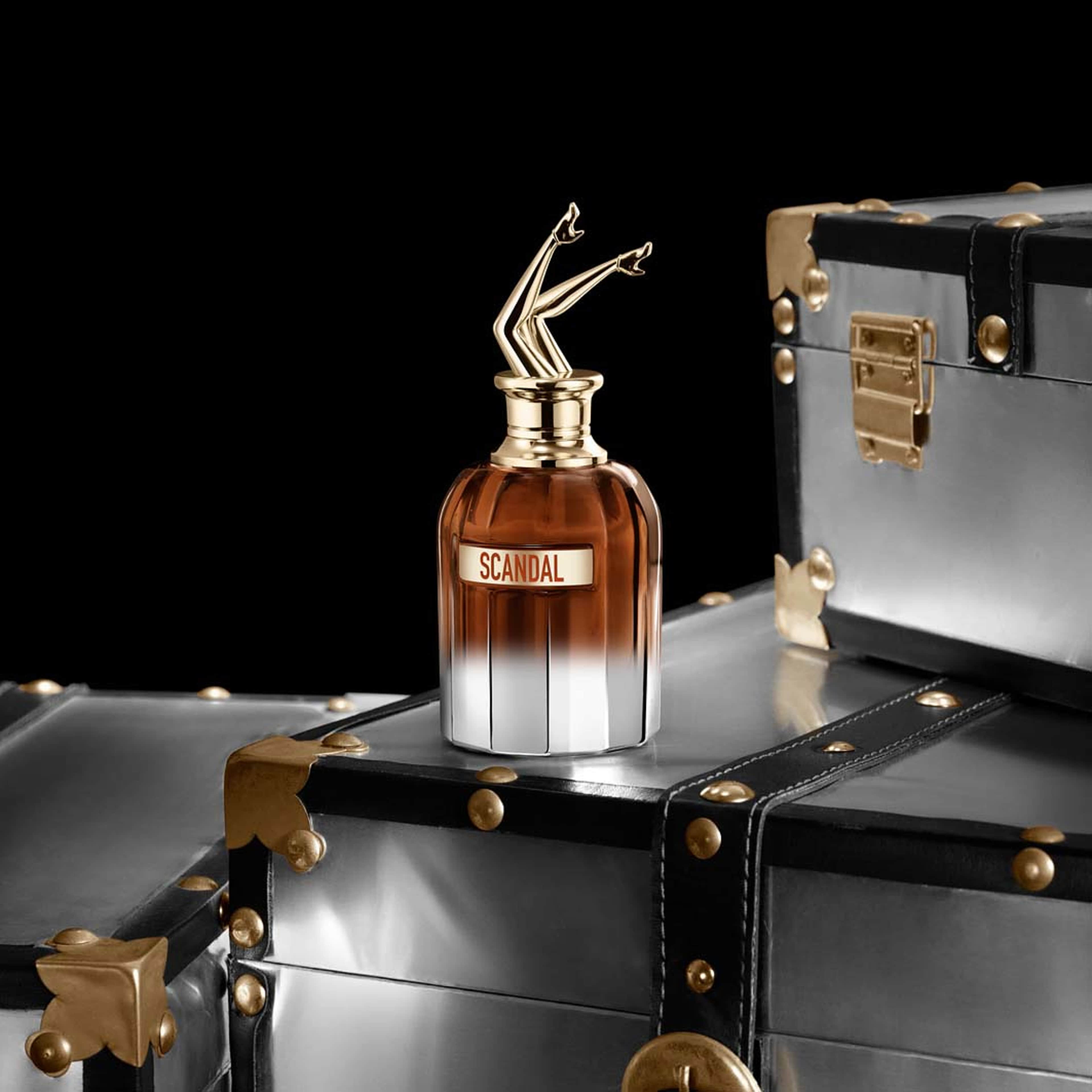 Scandal Elixir Her Eau De Parfum, från Jean Paul Gaultier. Klicka för att öppna bilden i stort format