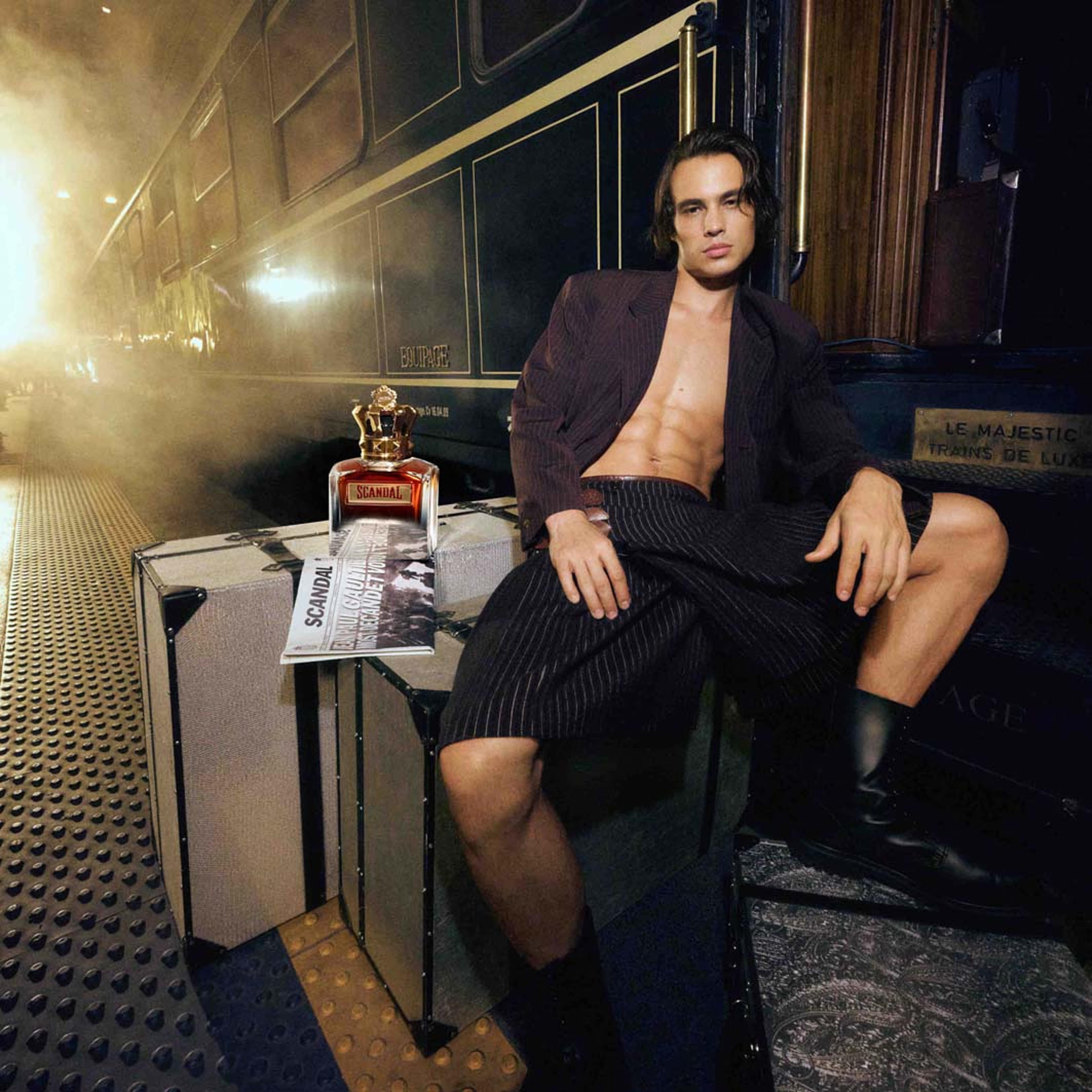 SCANDAL ELIXIR HIM Eau de parfum, från Jean Paul Gaultier. Klicka för att öppna bilden i stort format