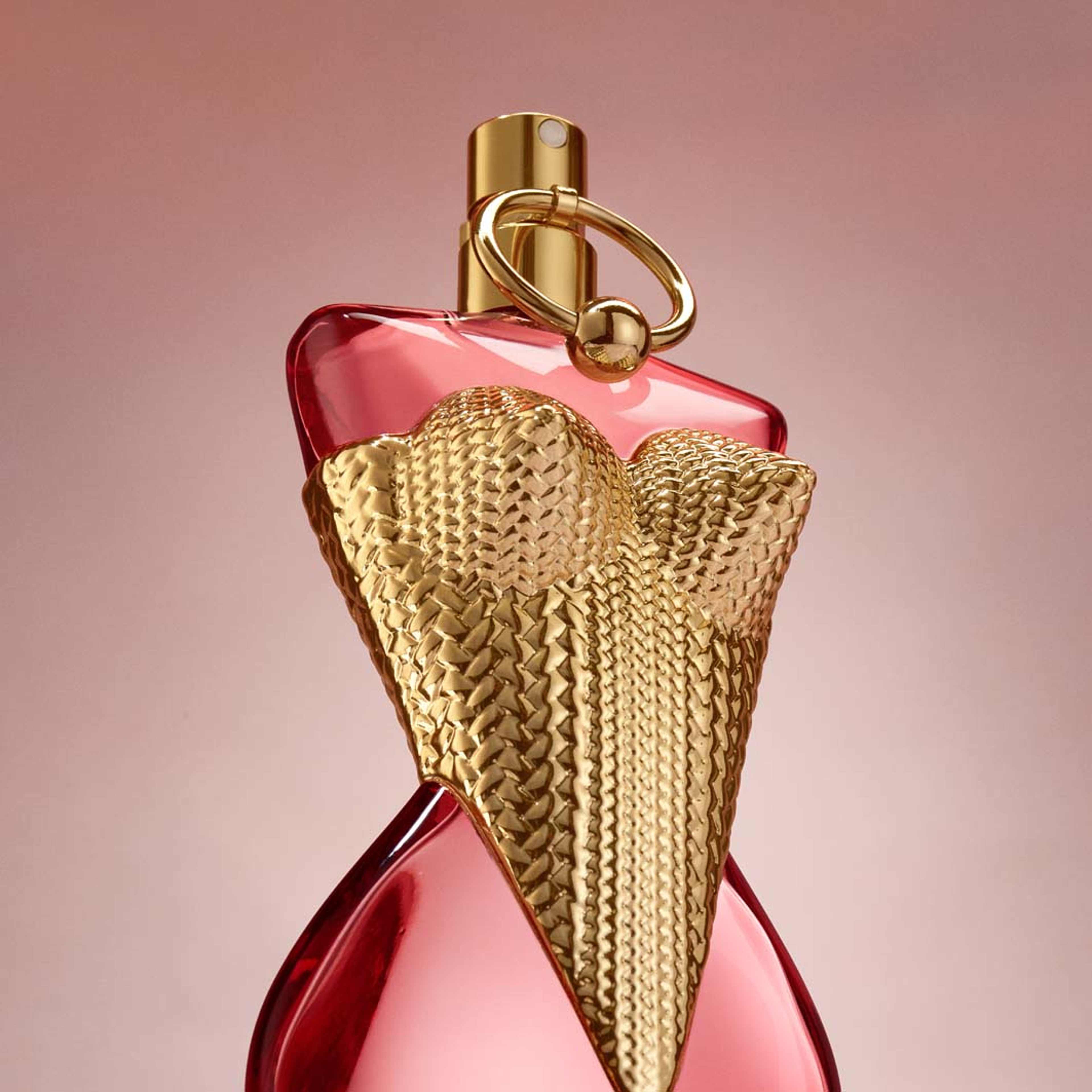 GAULTIER DIVINE COUTURE Eau de parfum, från Jean Paul Gaultier. Klicka för att öppna bilden i stort format