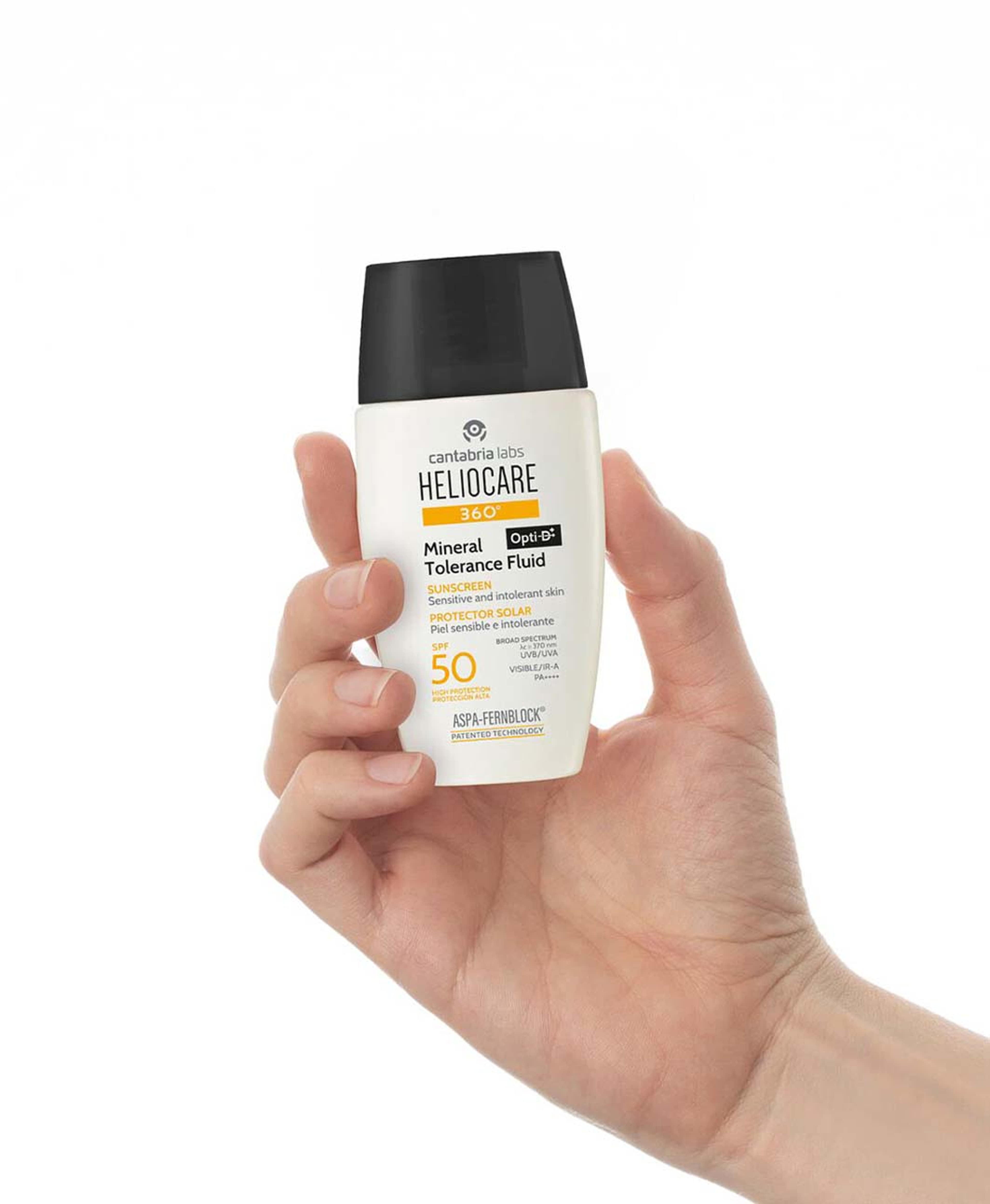 Mineral Tolerance Fluid, från Heliocare. Klicka för att öppna bilden i stort format