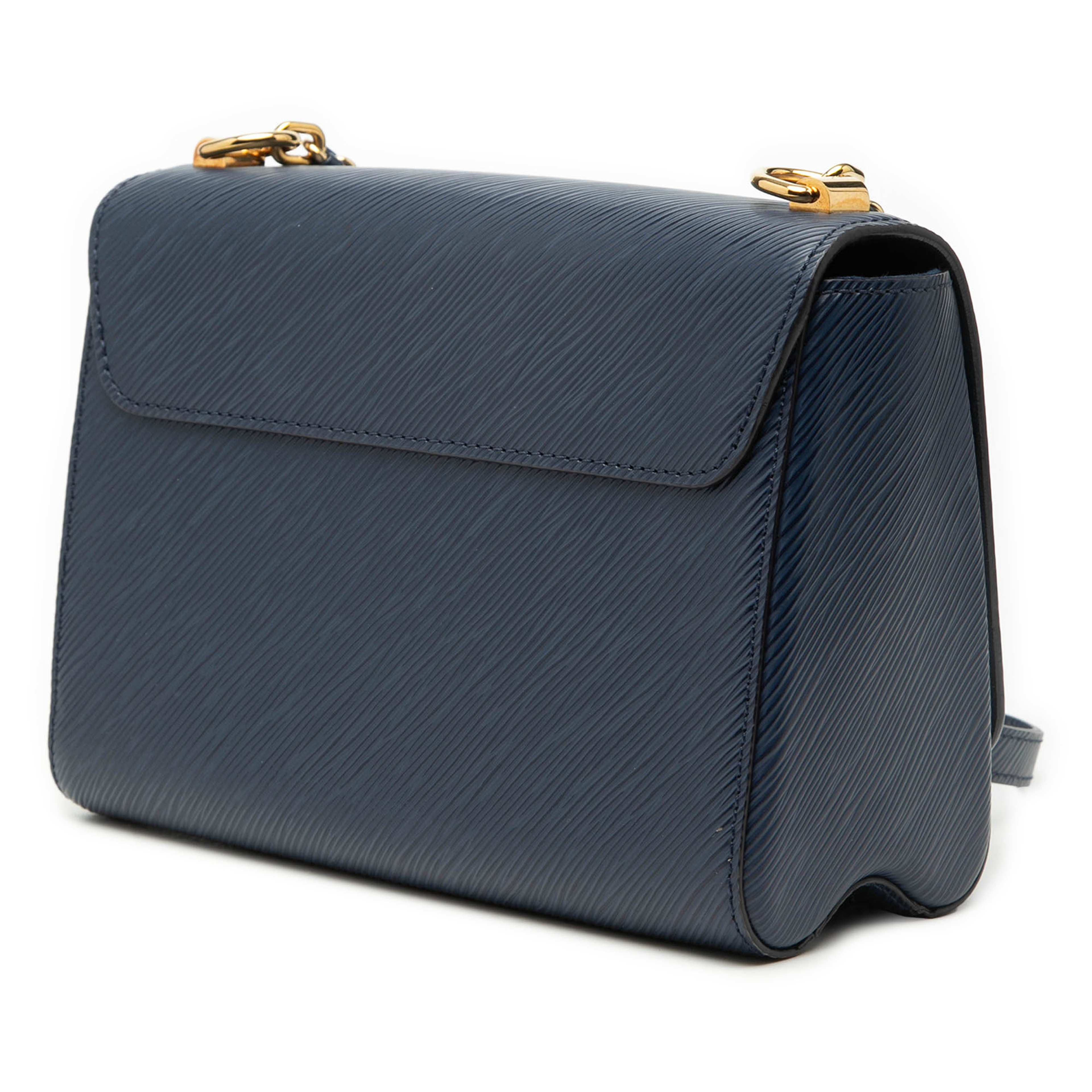 Louis Vuitton Epi Twist Mm, från Luxclusif, i färgen navy. Klicka för att öppna bilden i stort format