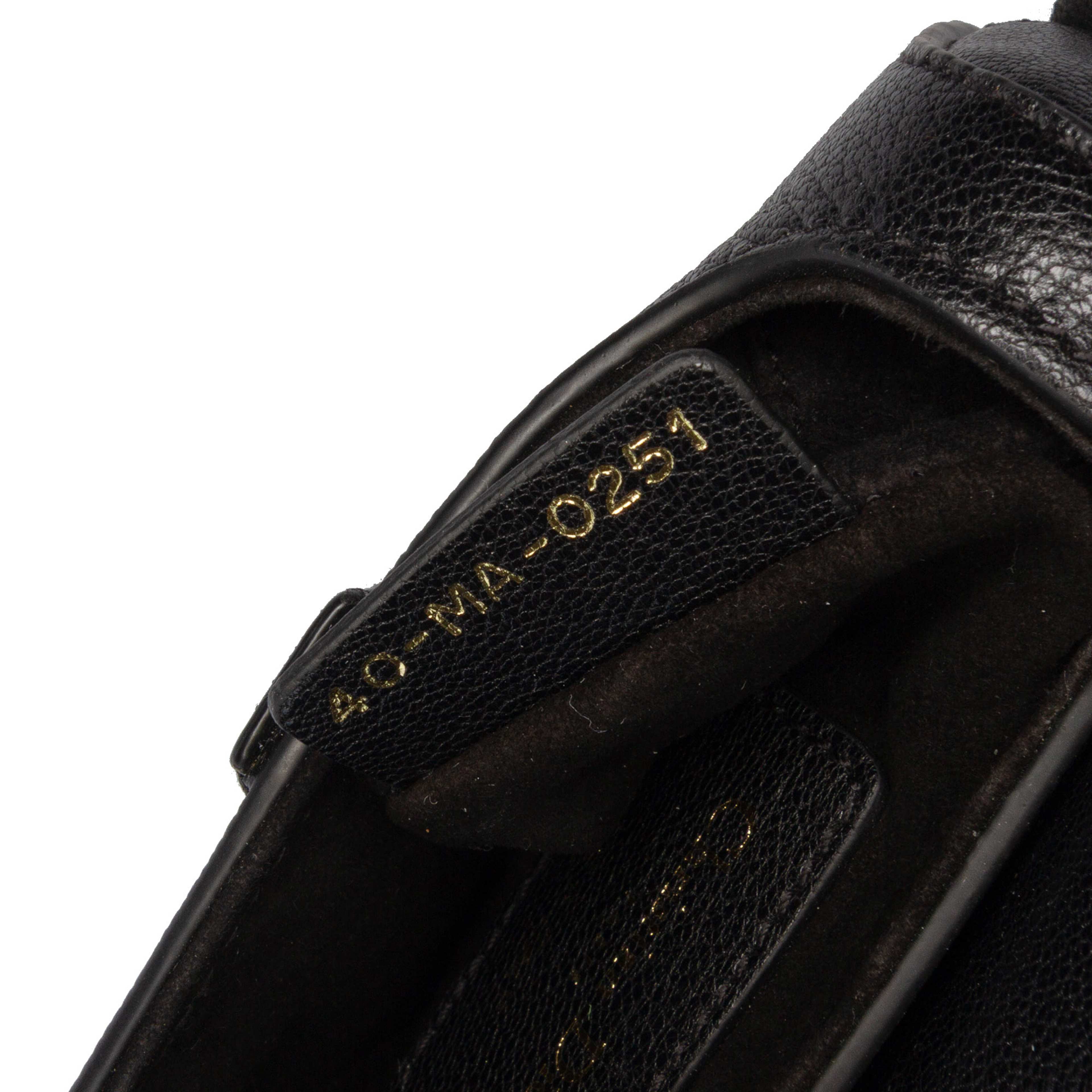 Dior Micro Goatskin Saddle, från Luxclusif, i färgen black.