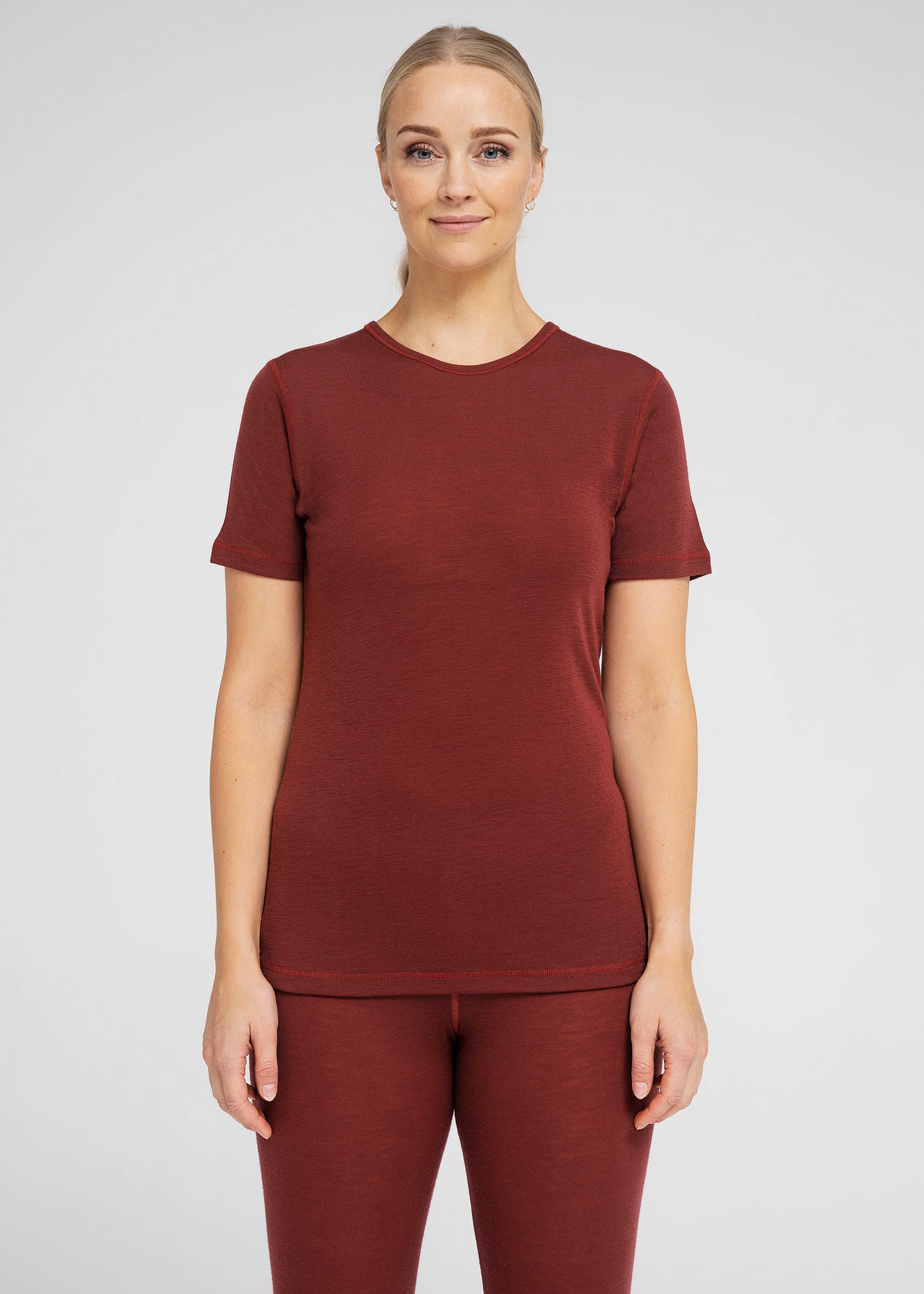 2-pack 100% Merinoull, T-shirt, Marinblått, från Dovre, i färgen red. Klicka för att öppna bilden i stort format