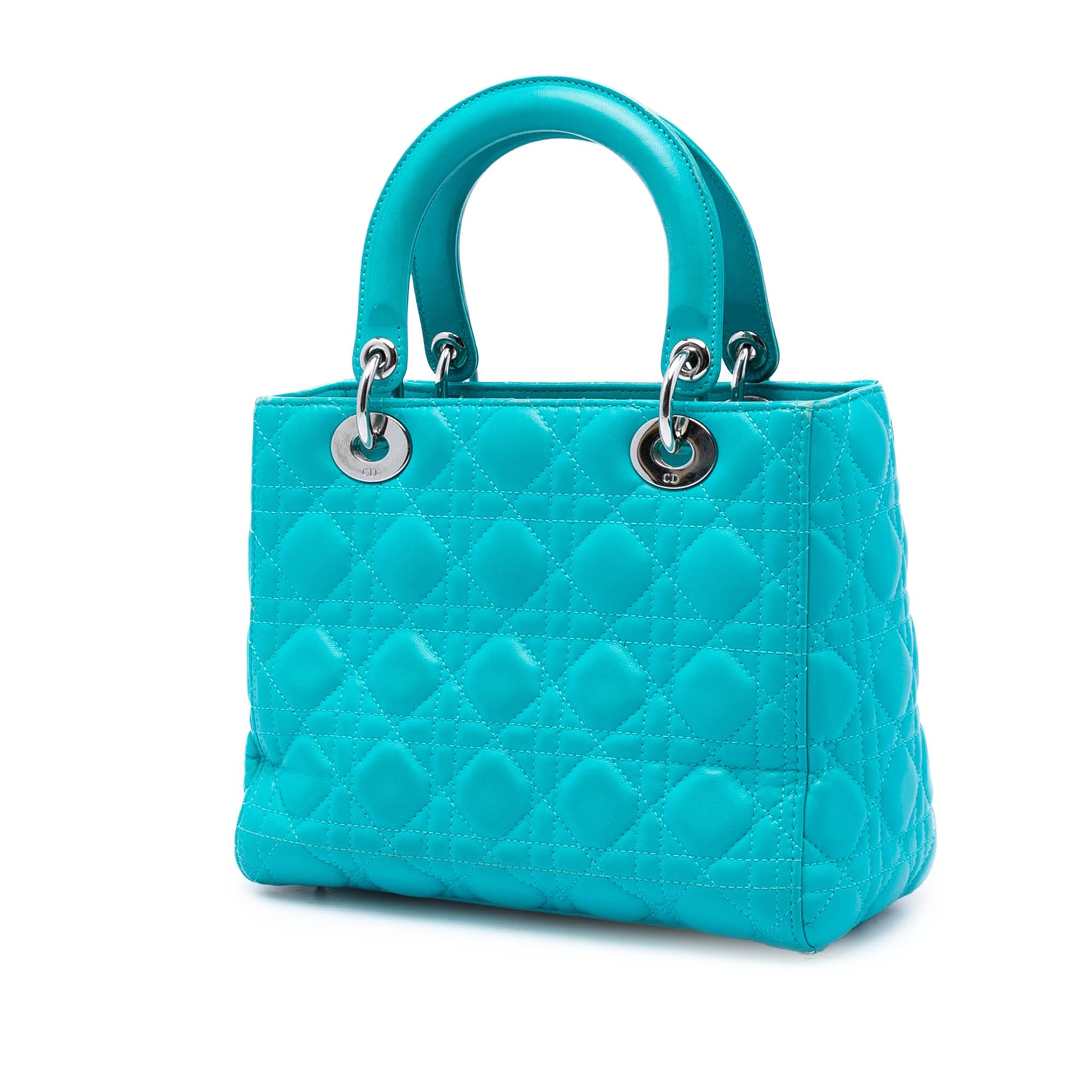 Dior Medium Lambskin Cannage Lady Dior, från Luxclusif, i färgen blå. Klicka för att öppna bilden i stort format