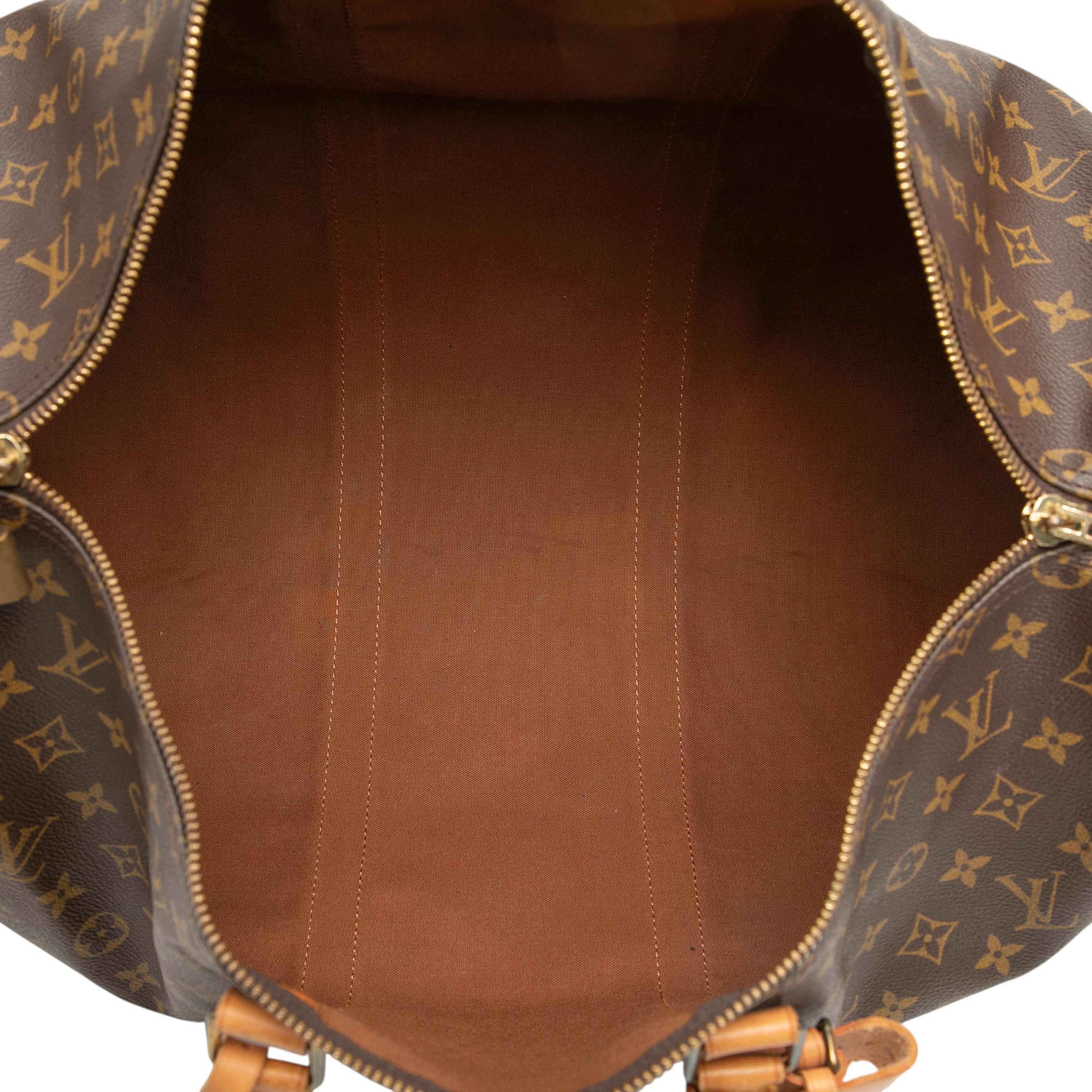 Louis Vuitton Monogram Keepall Bandouliere 50, från Luxclusif, i färgen brown. Klicka för att öppna bilden i stort format