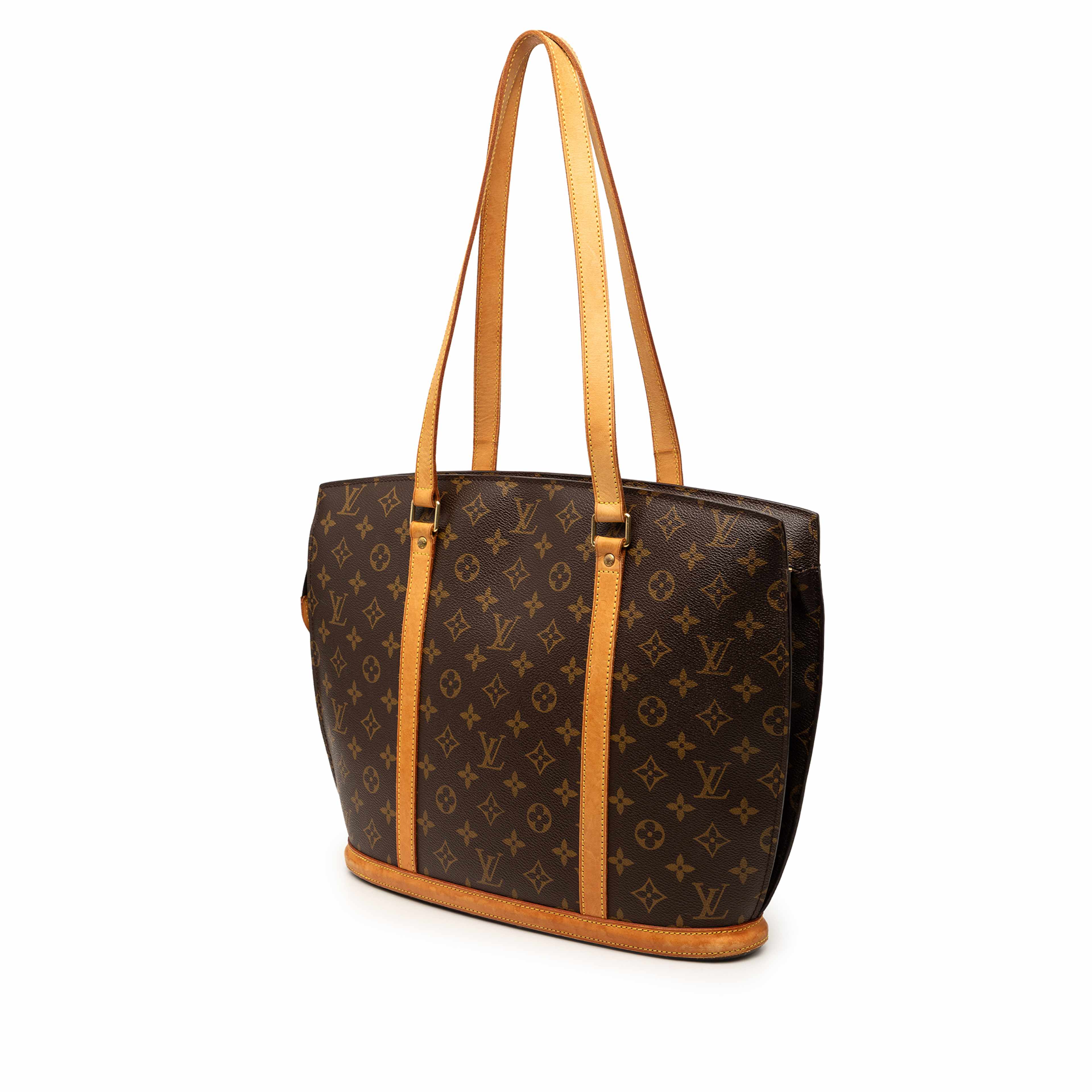 Louis Vuitton Monogram Babylone, från Luxclusif, i färgen brown. Klicka för att öppna bilden i stort format