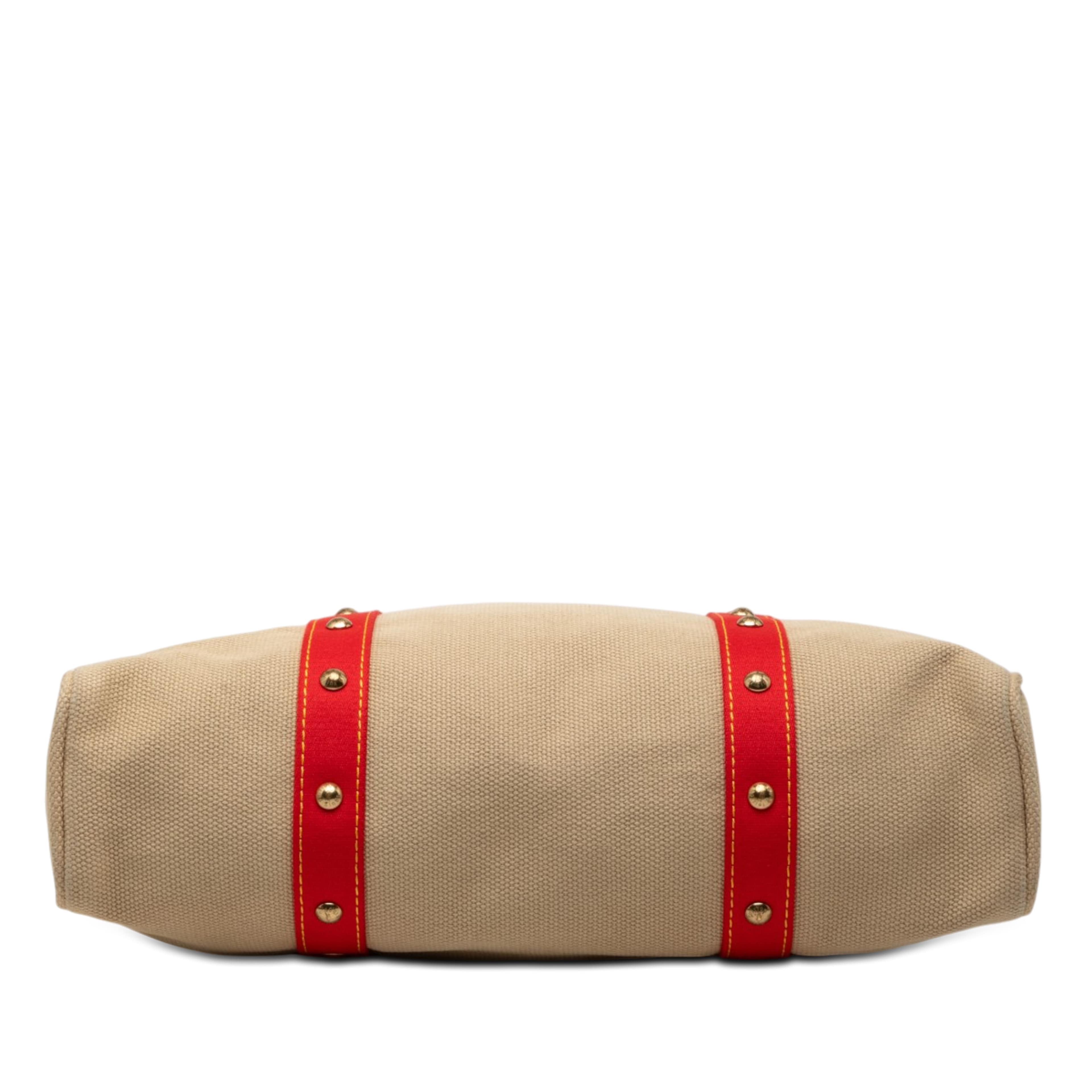 Louis Vuitton Antigua Cabas Gm, från Luxclusif, i färgen beige. Klicka för att öppna bilden i stort format