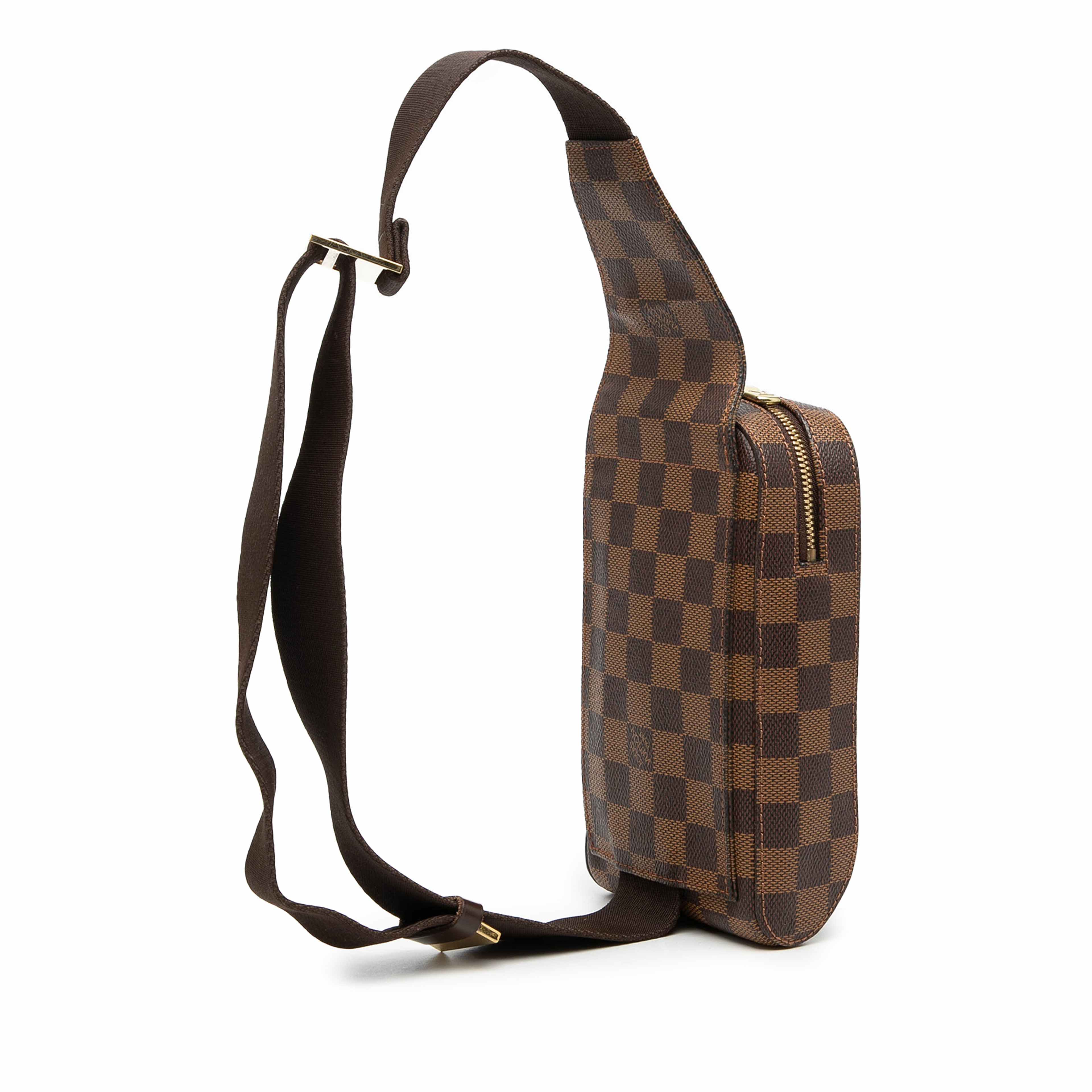Louis Vuitton Damier Ebene Geronimos, från Luxclusif, i färgen brown. Klicka för att öppna bilden i stort format