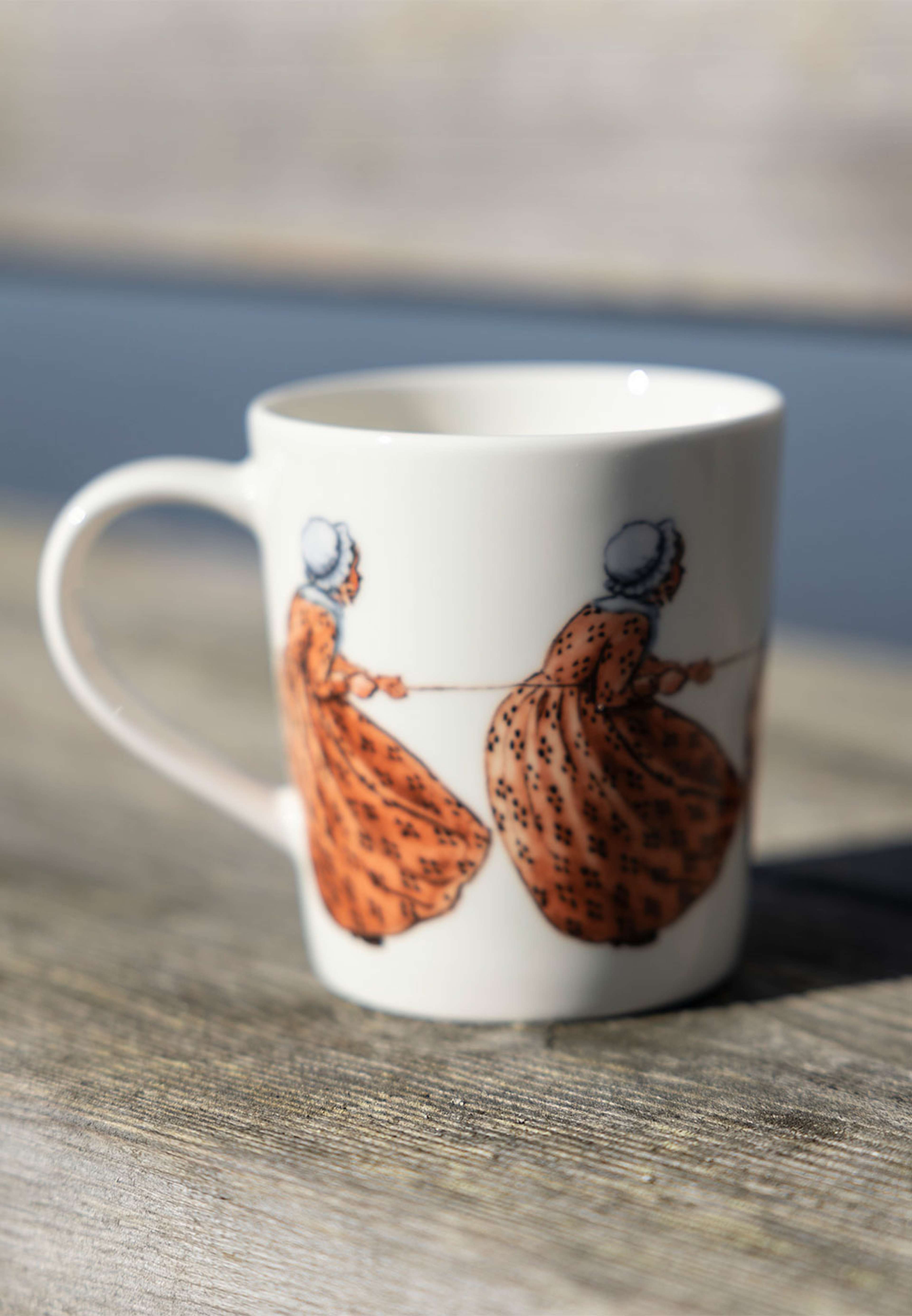 Elsa Beskow Mugg 40 cl with handle Aunt Brown