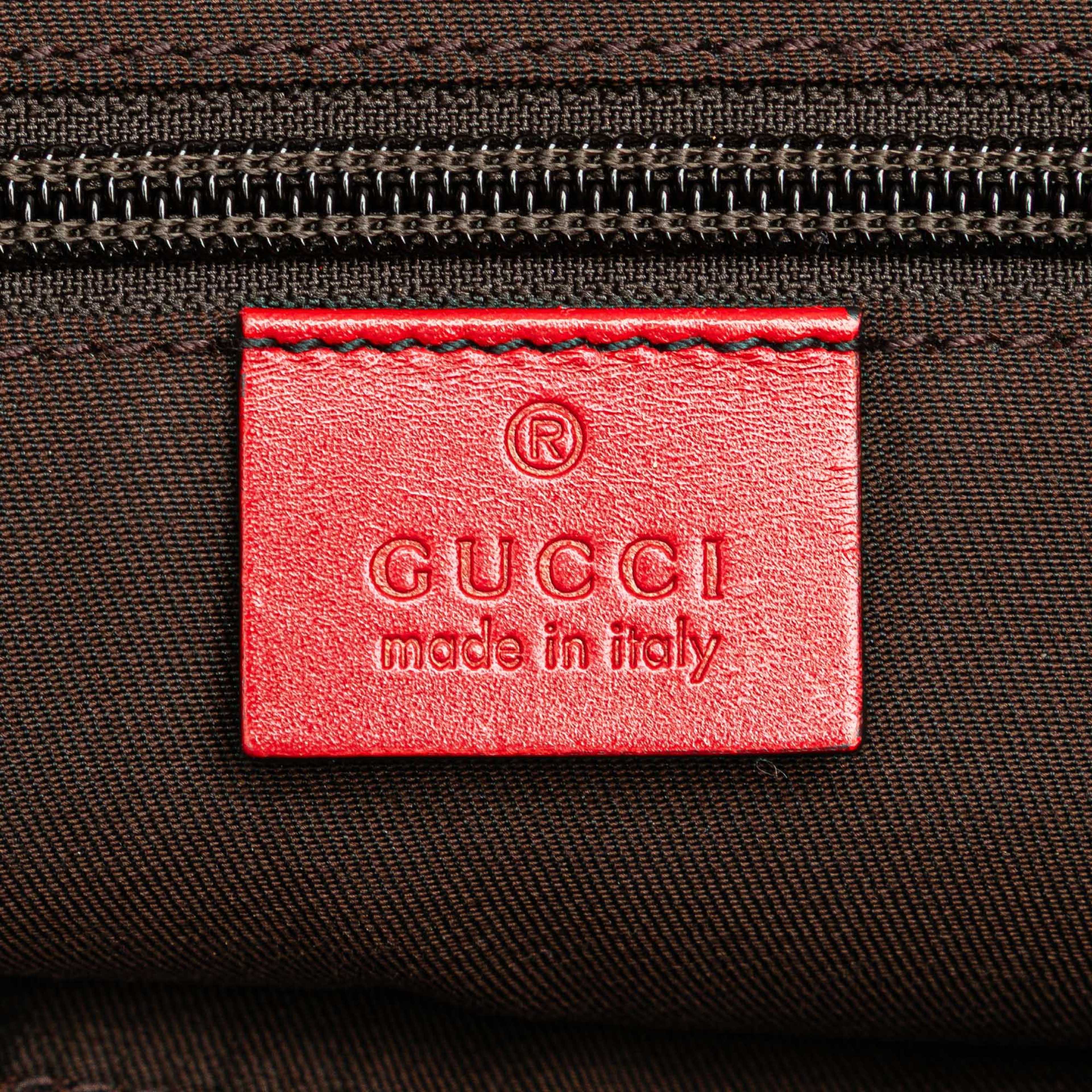Gucci Leather Diamante Hilary Lux Crossbody, från Luxclusif, i färgen red.