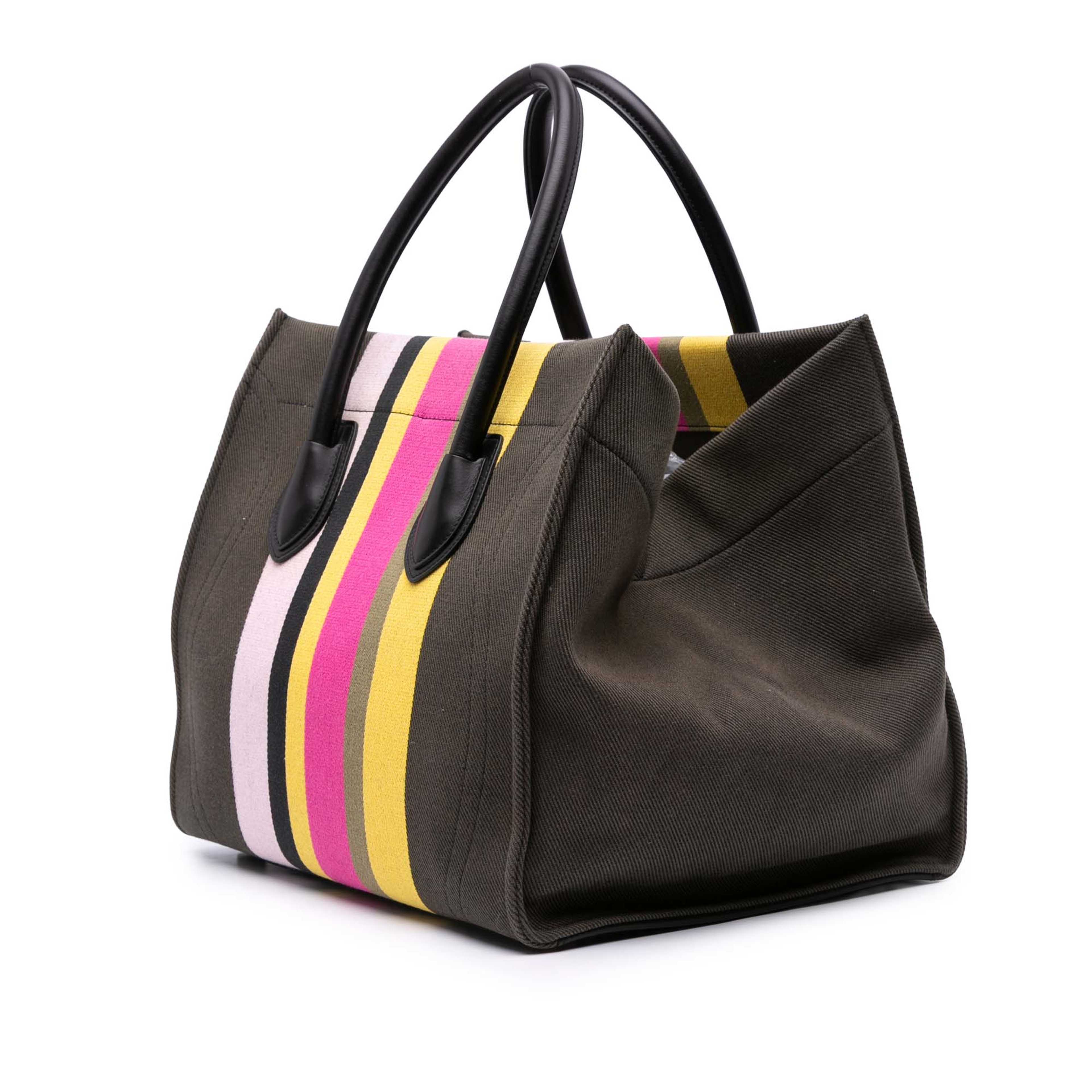 Celine Medium Canvas Striped Phantom Luggage Tote, från Luxclusif, i färgen dark khaki.
