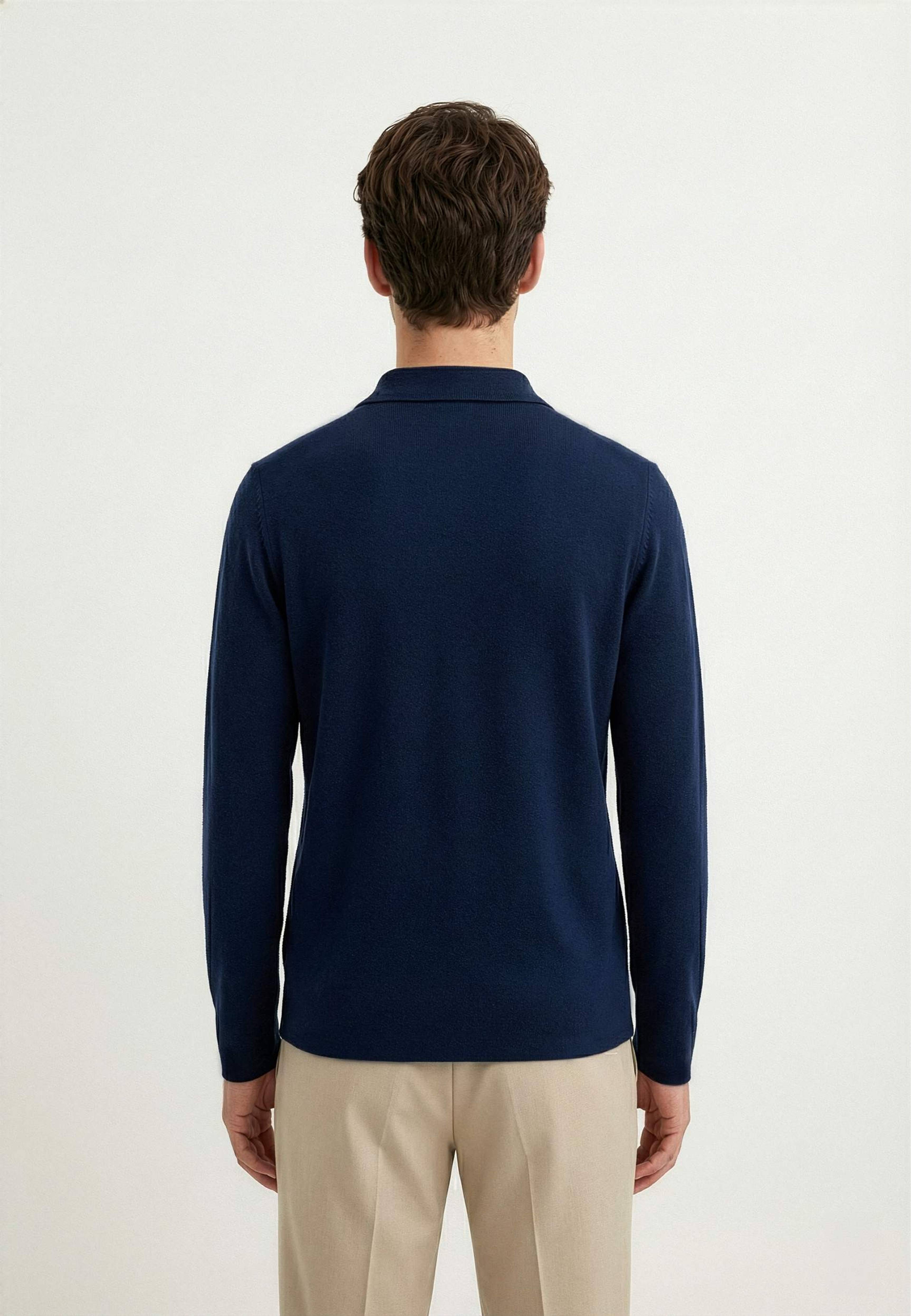 Caleb Knitted Half Zip, från Ciszere, i färgen blue. Klicka för att öppna bilden i stort format