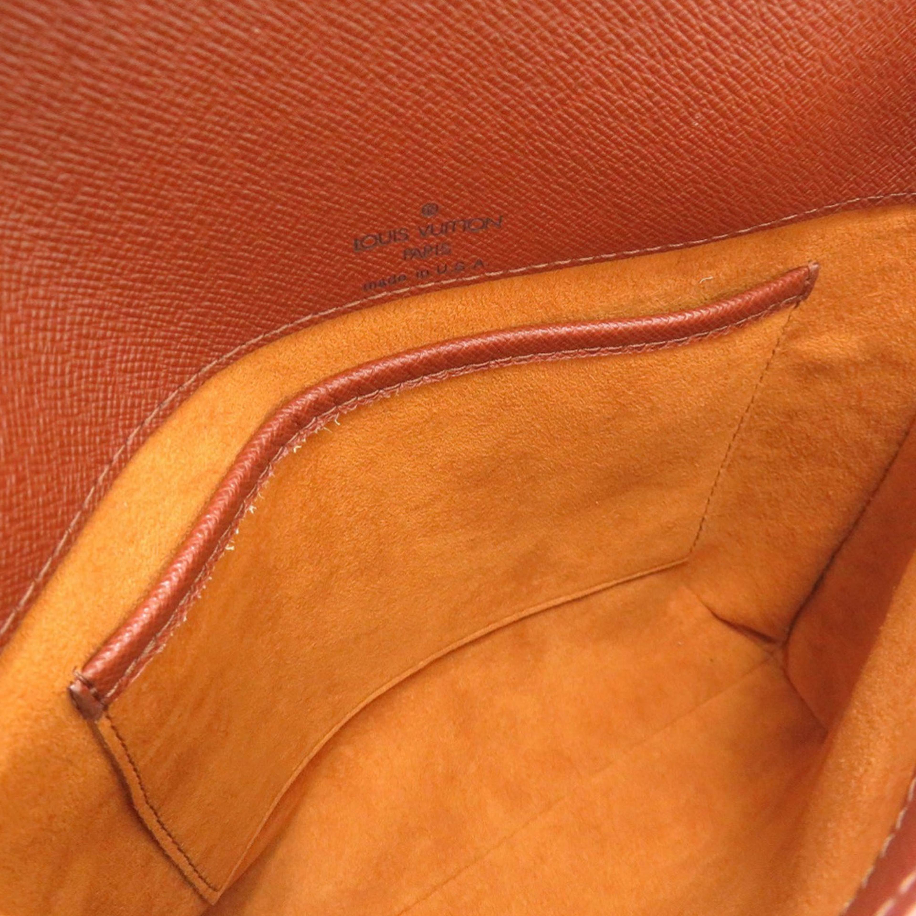 Louis Vuitton Monogram Musette Salsa Pm Short Strap, från Luxclusif, i färgen brun. Klicka för att öppna bilden i stort format