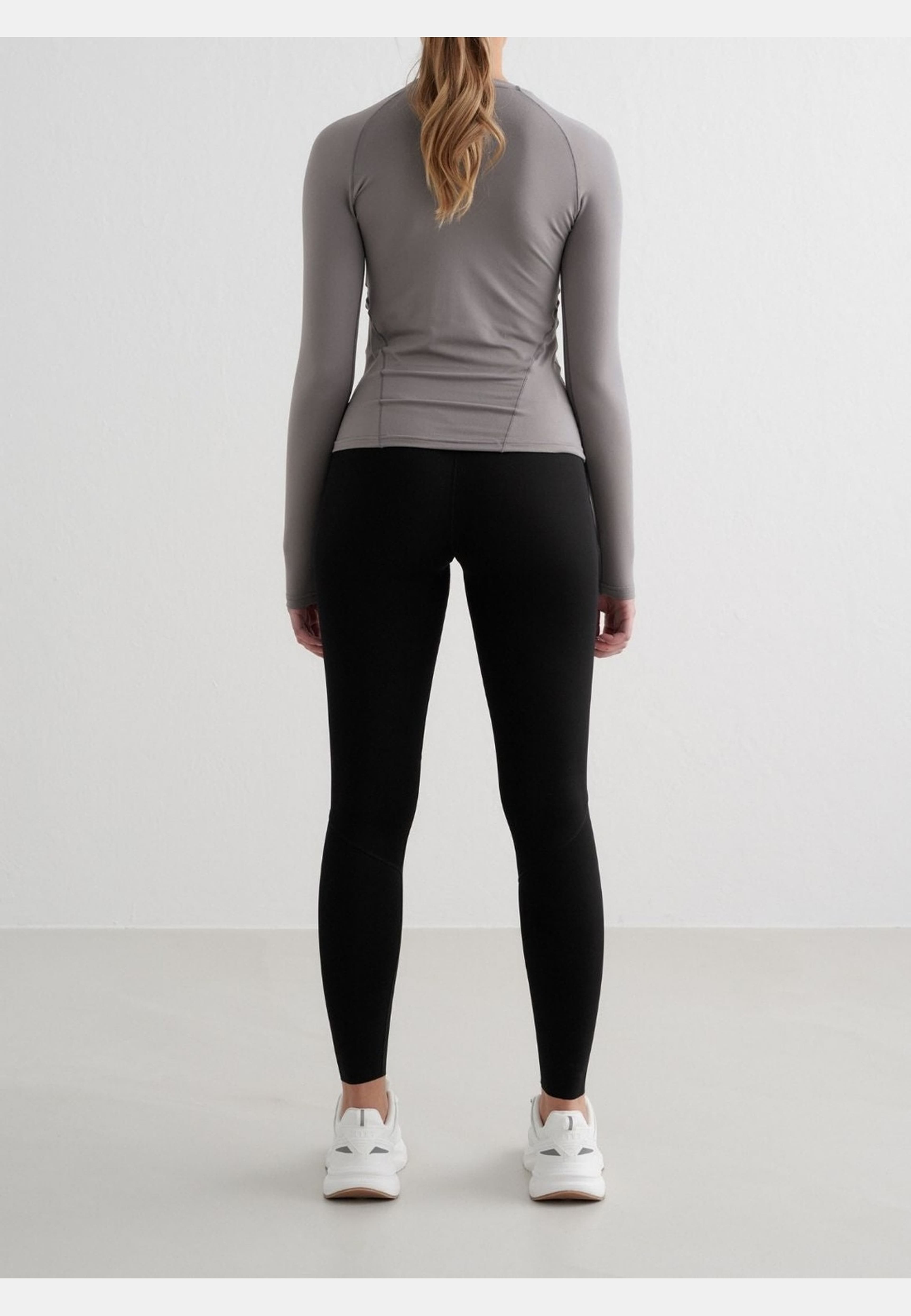 Concrete Soft Basic Long Sleeve