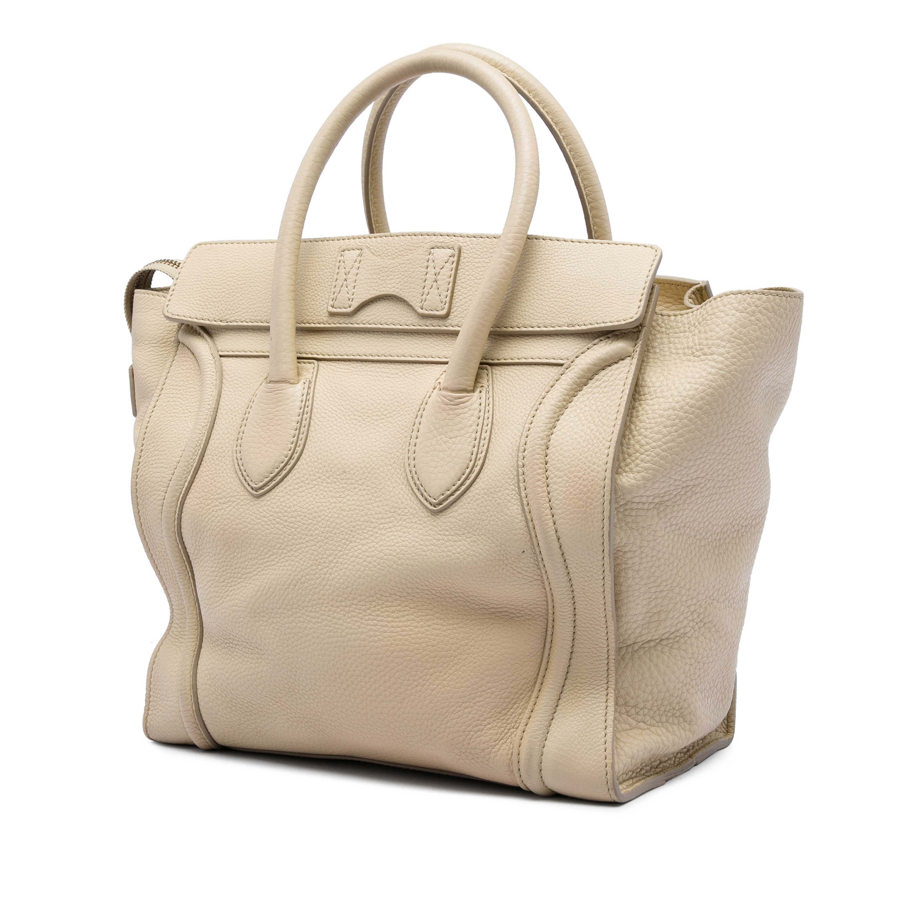 Celine Mini Drummed Calfskin Luggage Tote, från Luxclusif, i färgen beige. Klicka för att öppna bilden i stort format