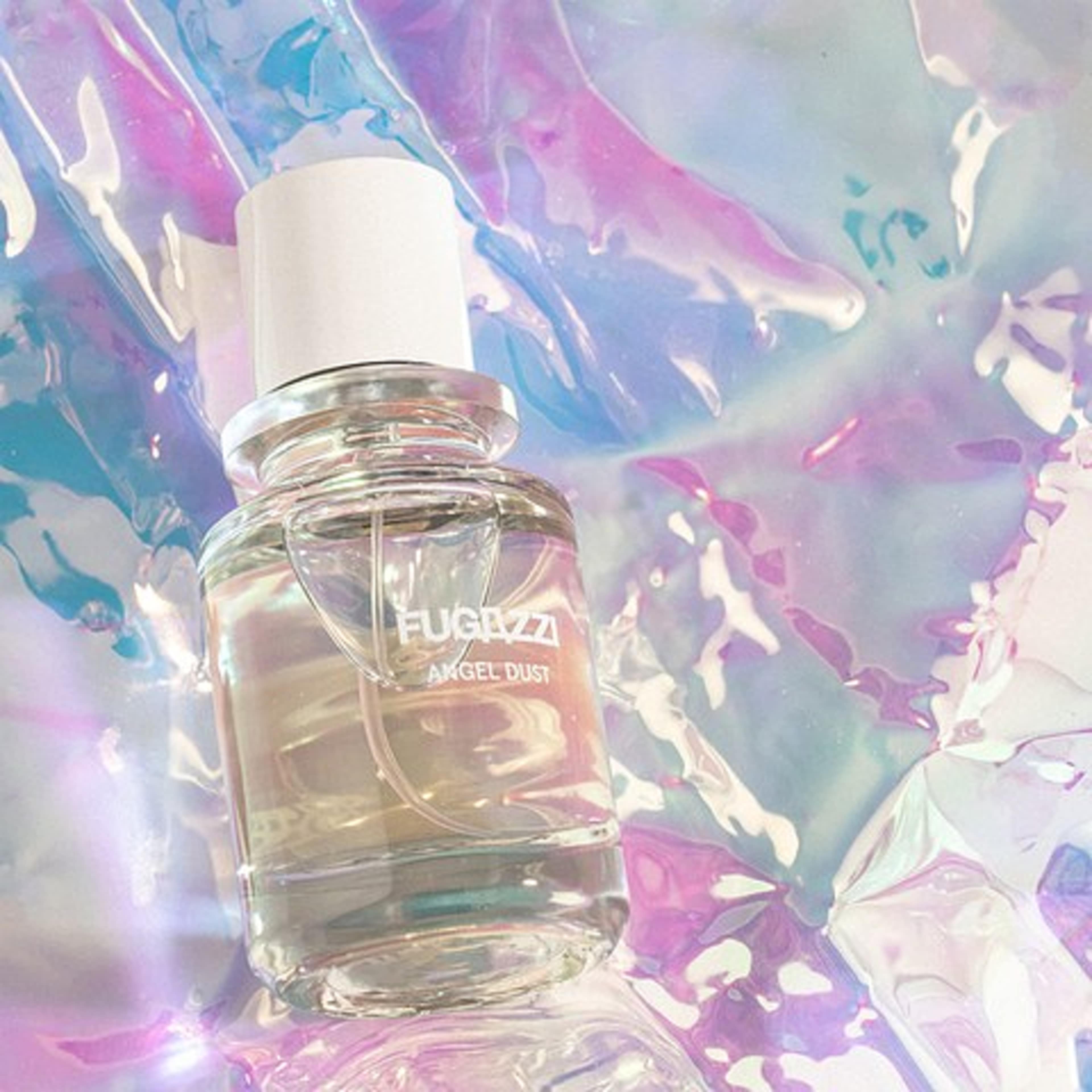 ANGEL DUST, från Fugazzi. Klicka för att öppna bilden i stort format