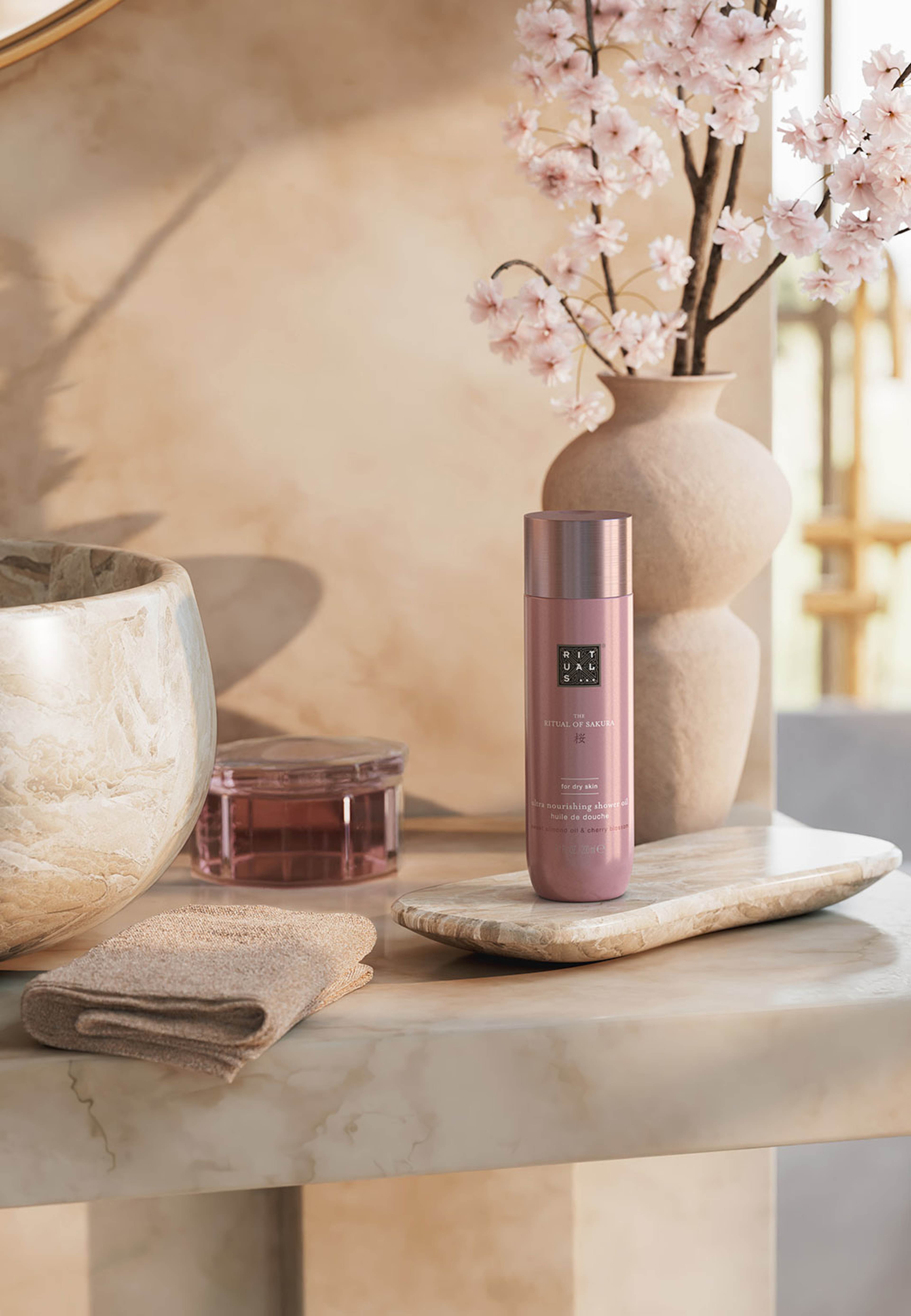 The Ritual of Sakura Shower Oil