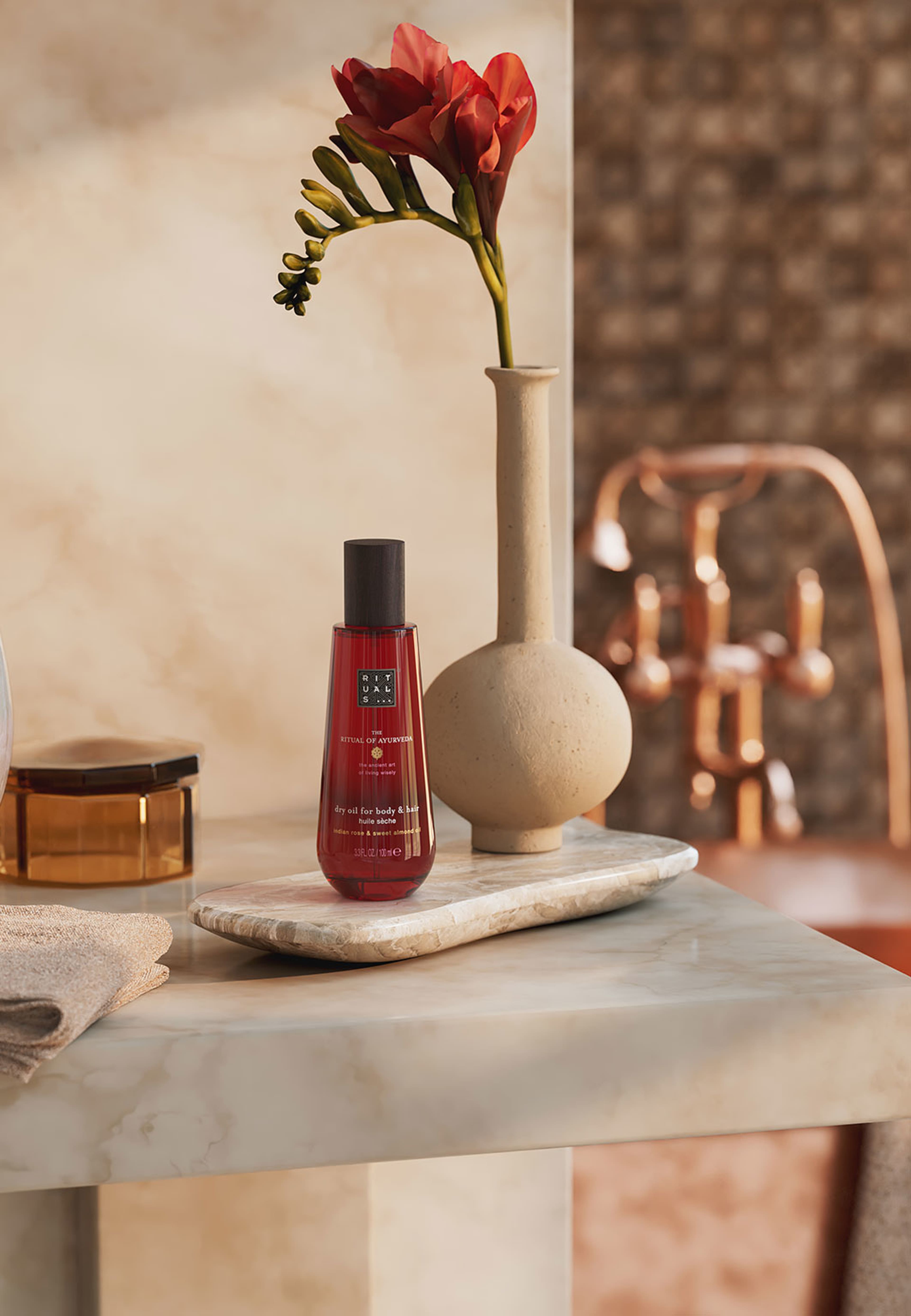 The Ritual of Ayurveda Dry Oil