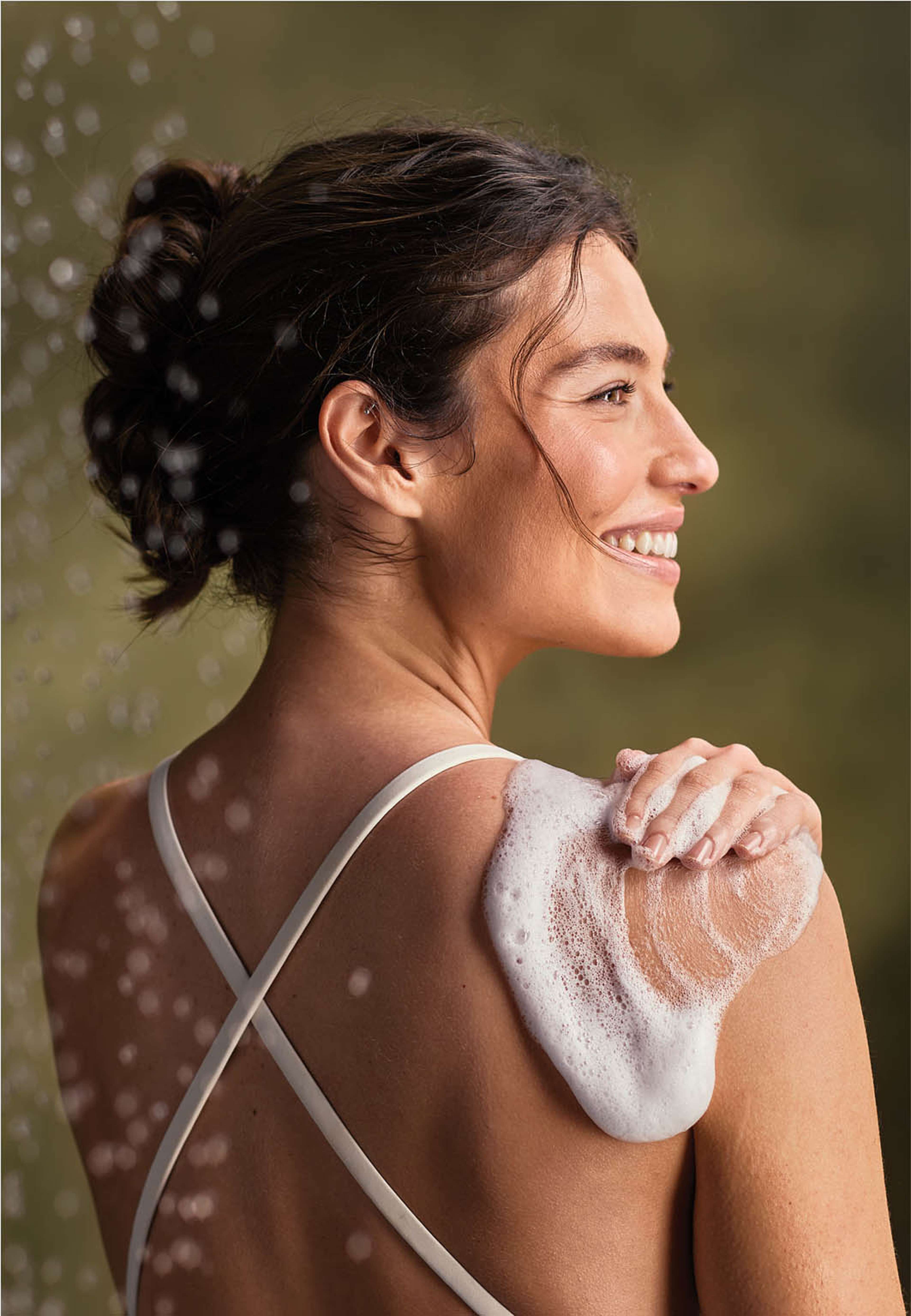 Intuitia Velvety Foaming Shower Gel