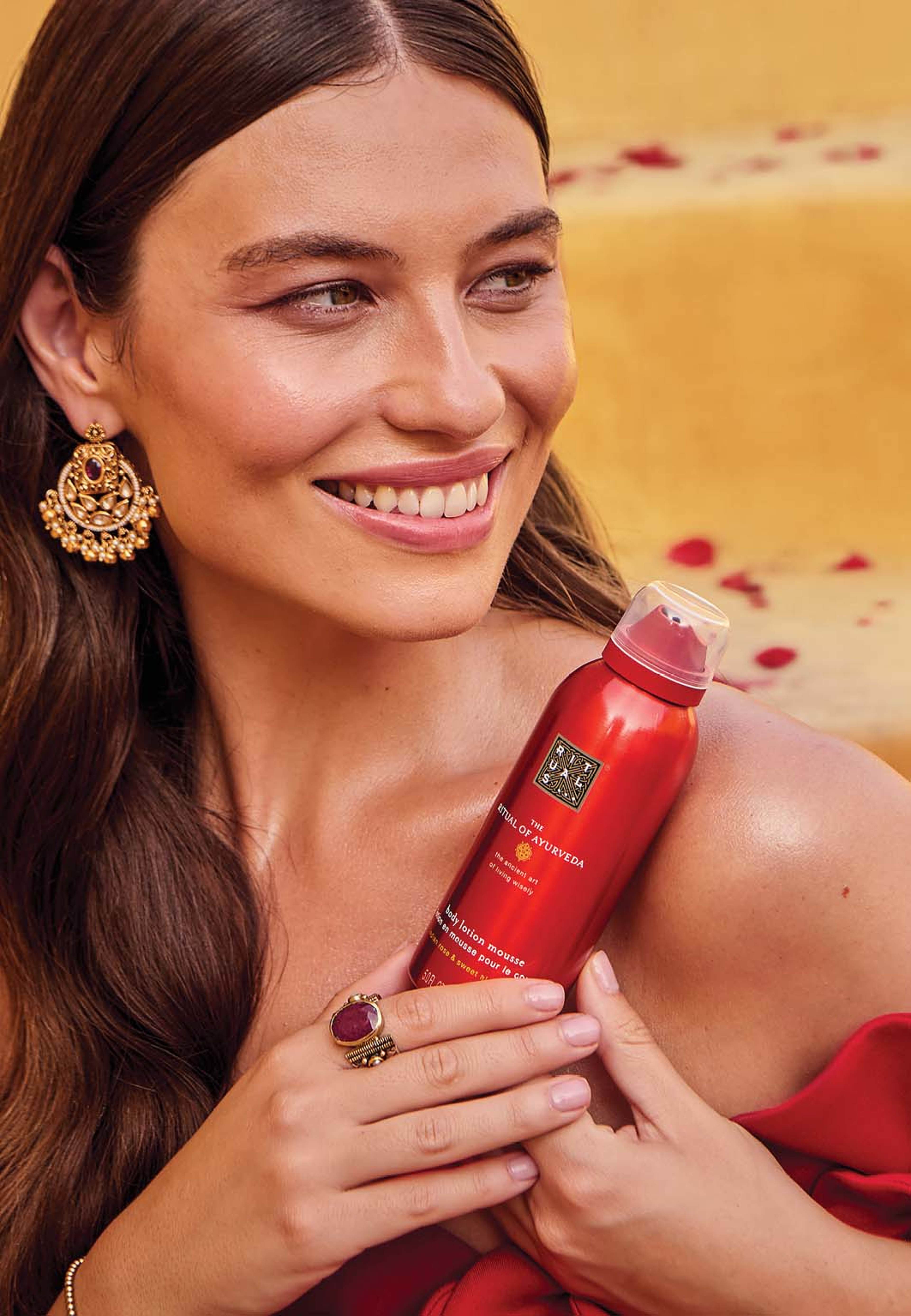 The Ritual of Ayurveda Body Lotion Mousse, från Rituals. Klicka för att öppna bilden i stort format