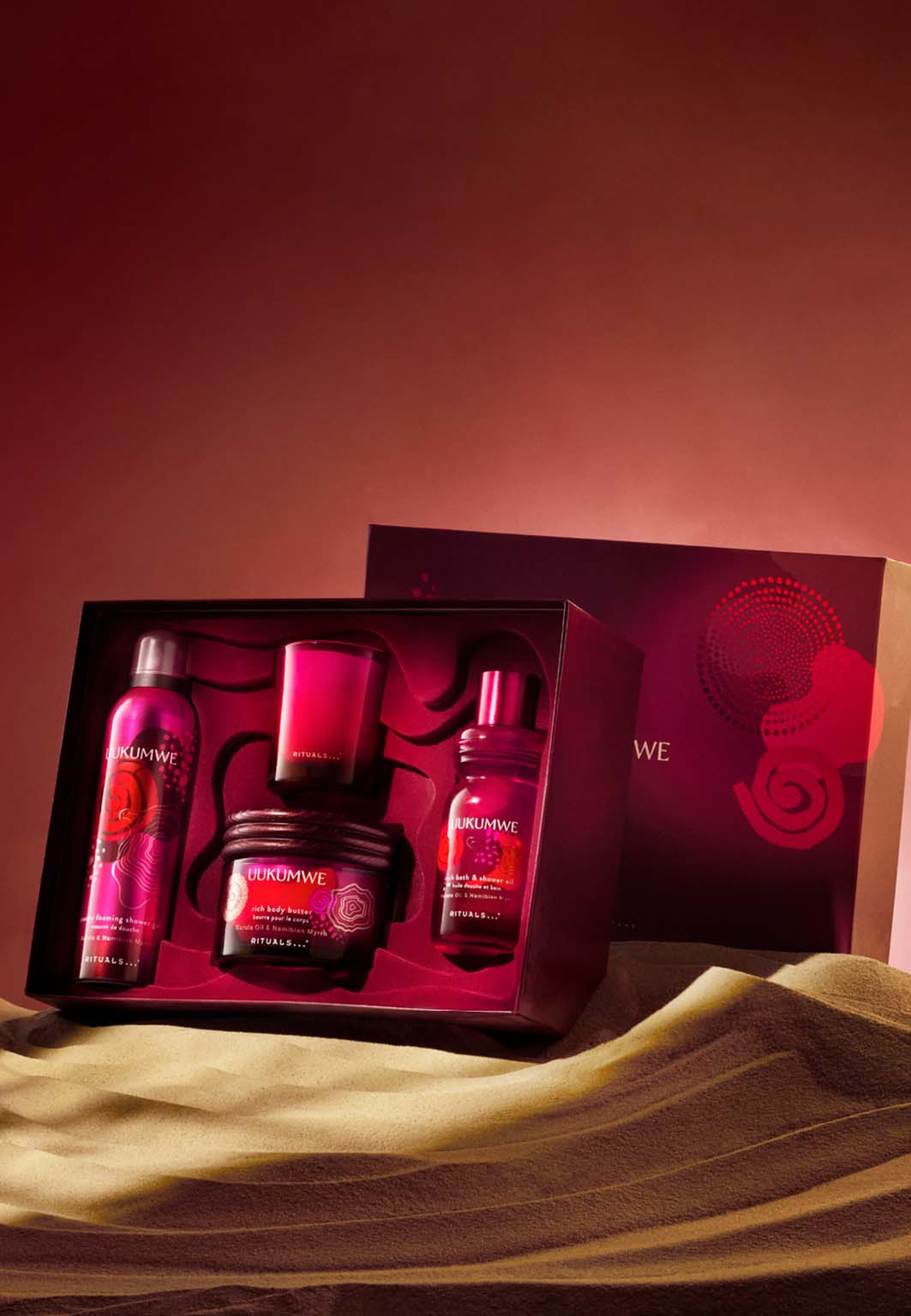 Uukumwe Collection Gift Set, från Rituals. Klicka för att öppna bilden i stort format