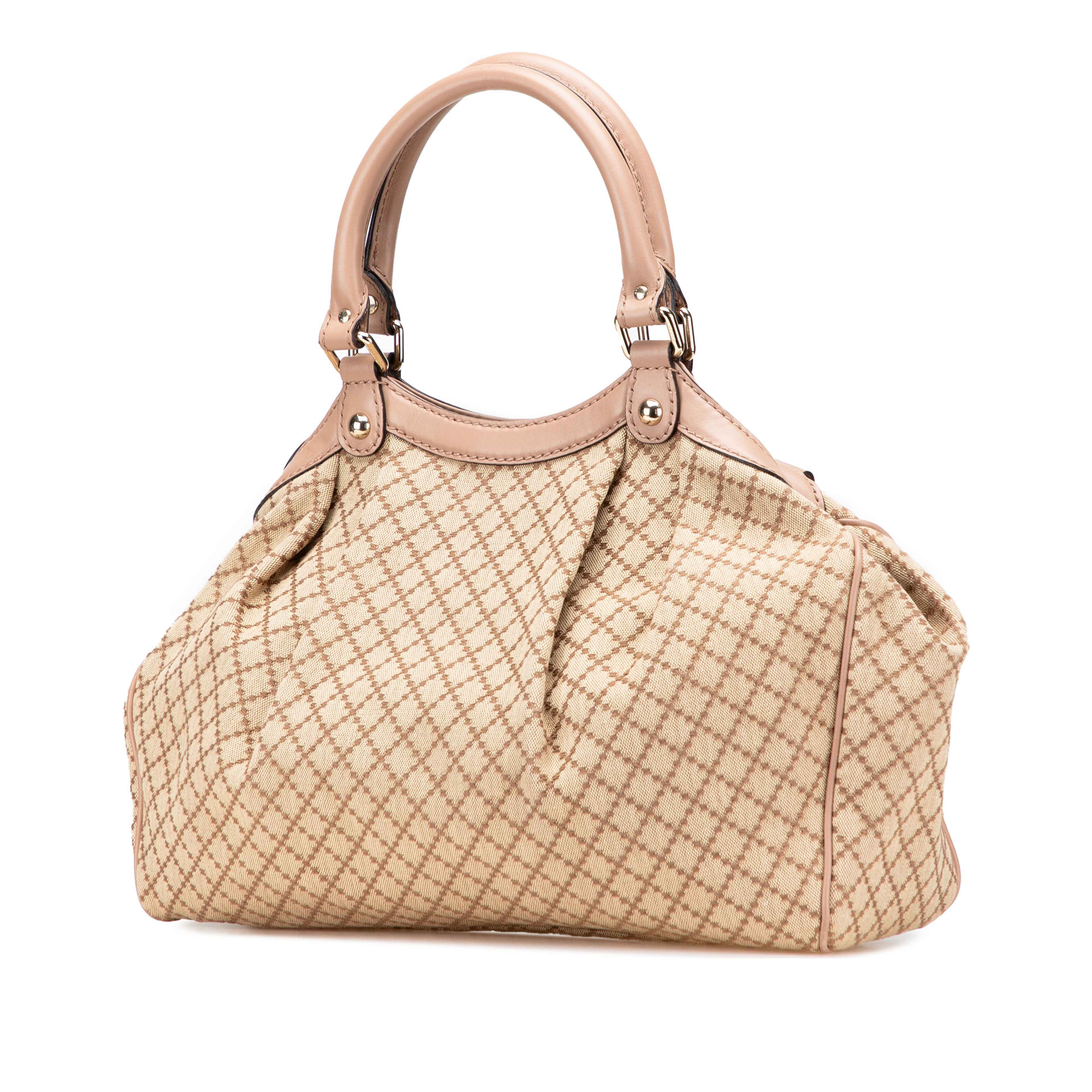 Gucci Medium Diamante Canvas Sukey Tote, från Luxclusif, i färgen beige. Klicka för att öppna bilden i stort format