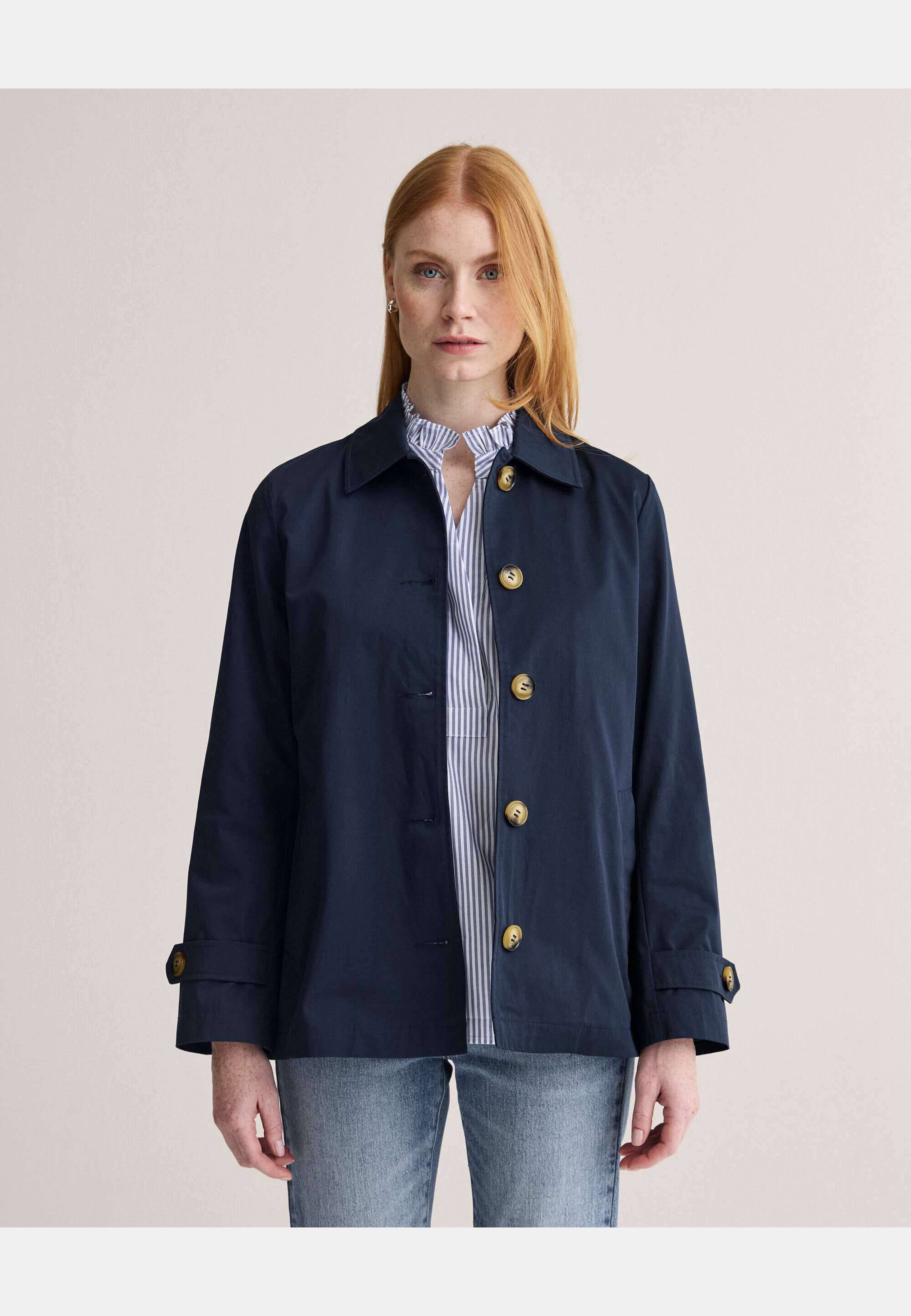 London Jacket, från Newhouse, i färgen marinblå. Klicka för att öppna bilden i stort format