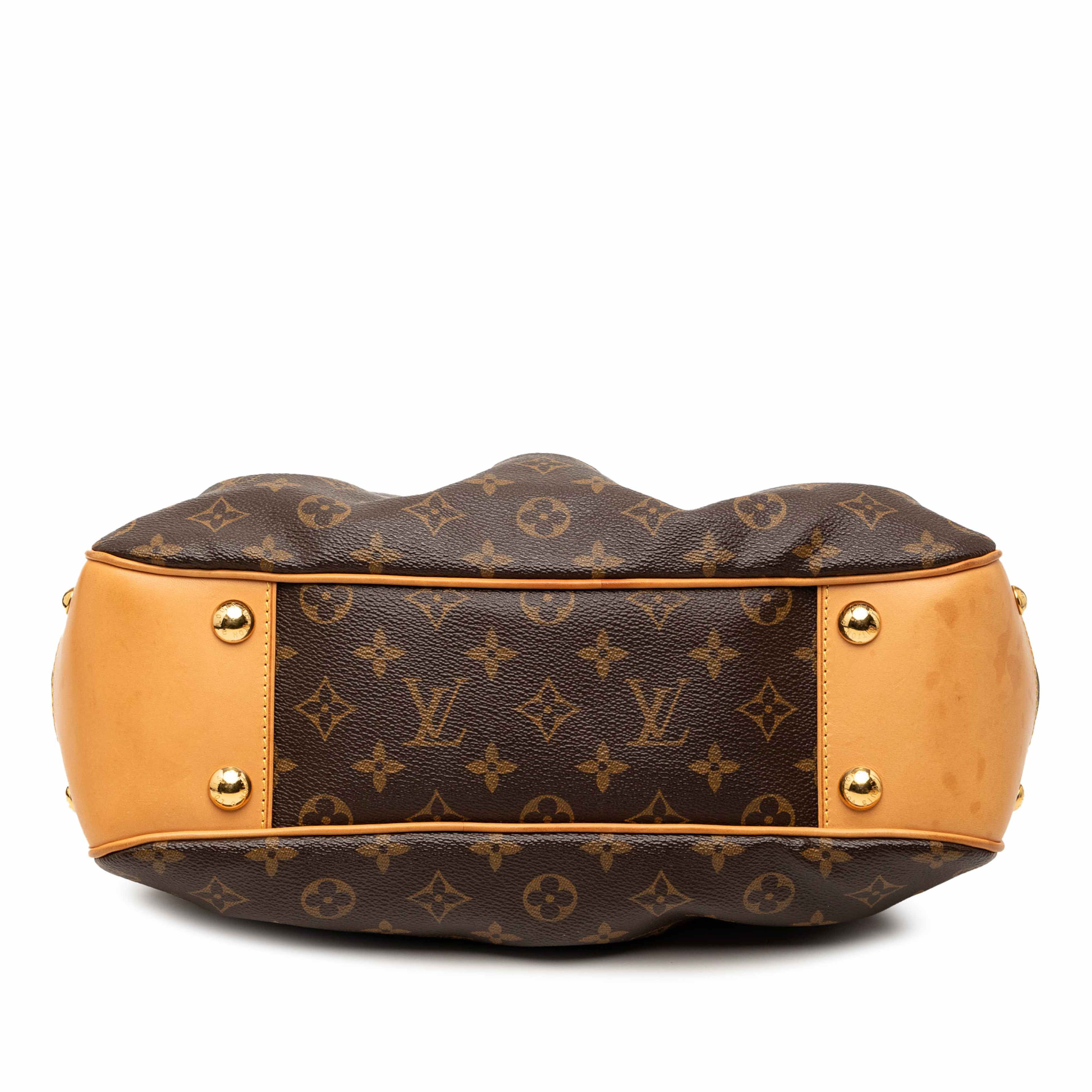 Louis Vuitton Monogram Boetie Pm, från Luxclusif, i färgen brown. Klicka för att öppna bilden i stort format