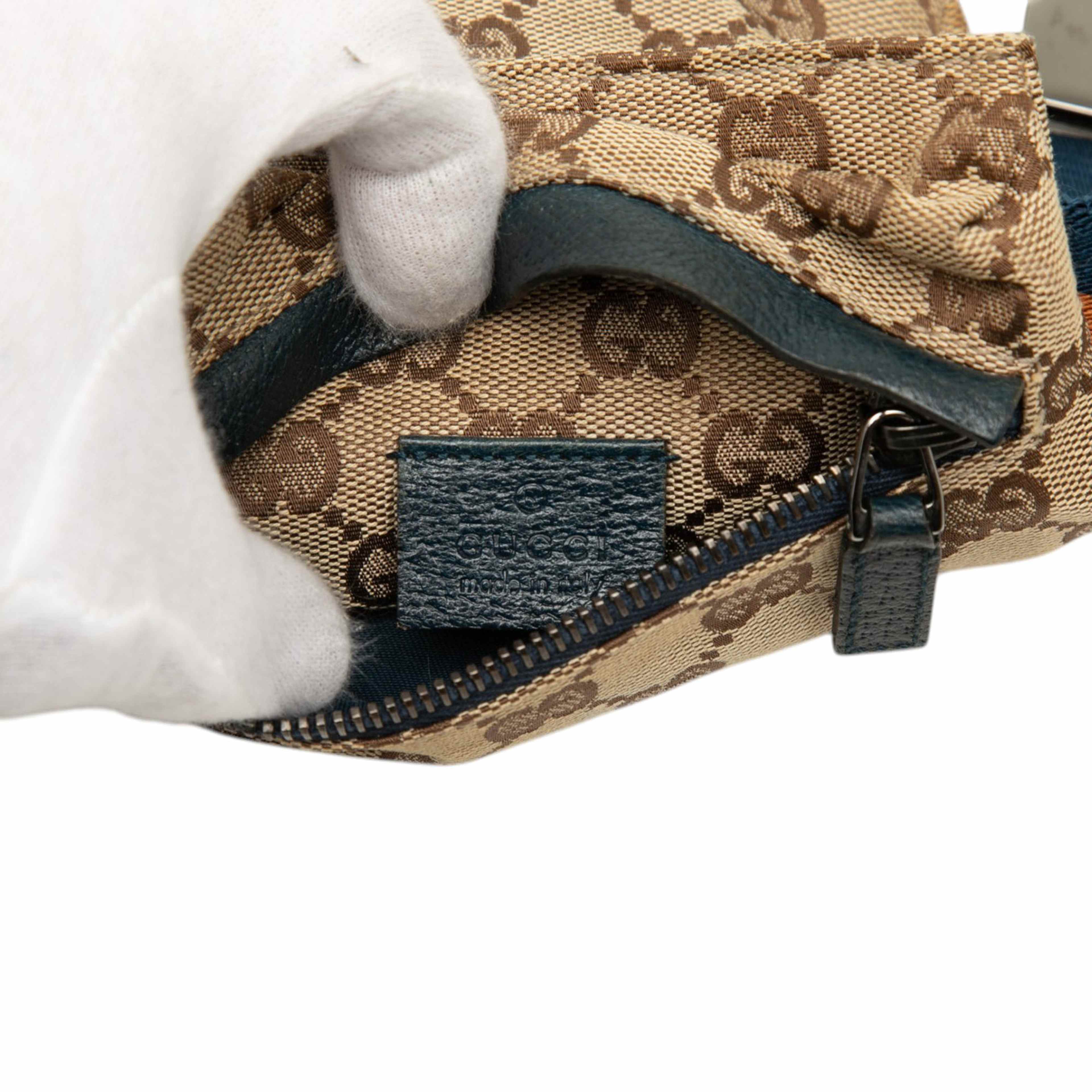 Gucci Gg Canvas Web Double Pocket Belt Bag, från Luxclusif, i färgen beige. Klicka för att öppna bilden i stort format