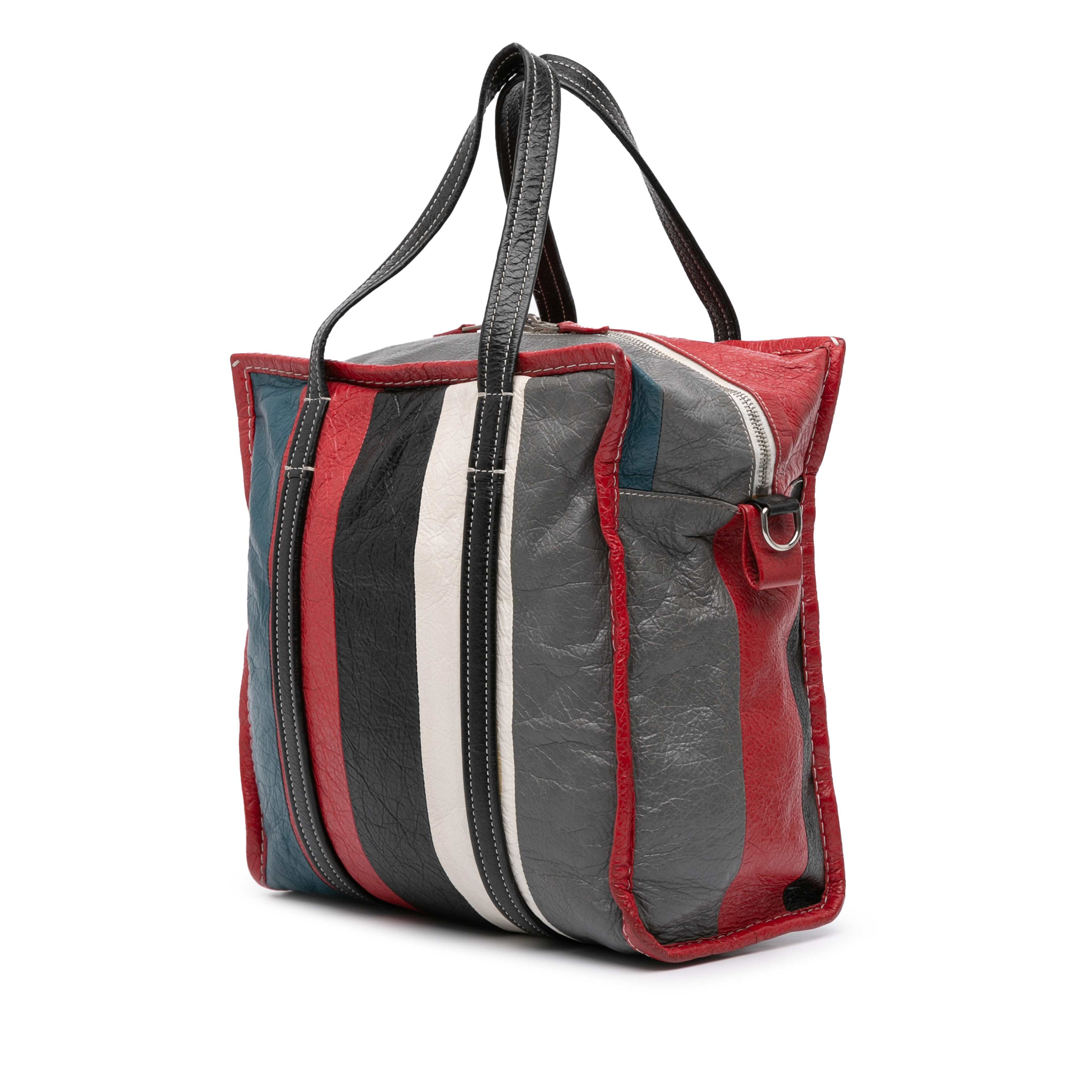 Balenciaga S Lambskin Bazar Shopper Satchel, från Luxclusif, i färgen red. Klicka för att öppna bilden i stort format