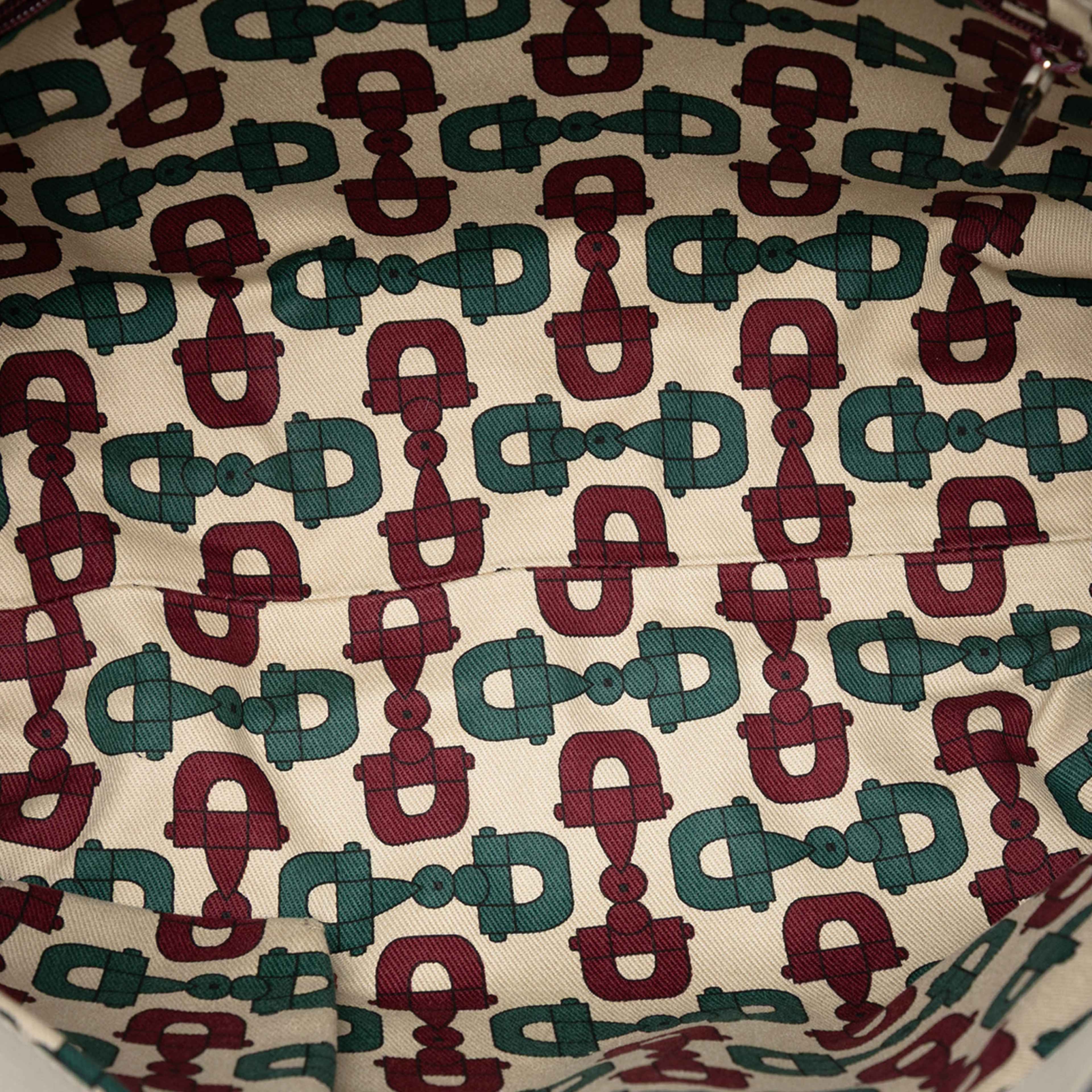 Gucci Guccissima Abbey D Ring Tote, från Luxclusif, i färgen ivory. Klicka för att öppna bilden i stort format