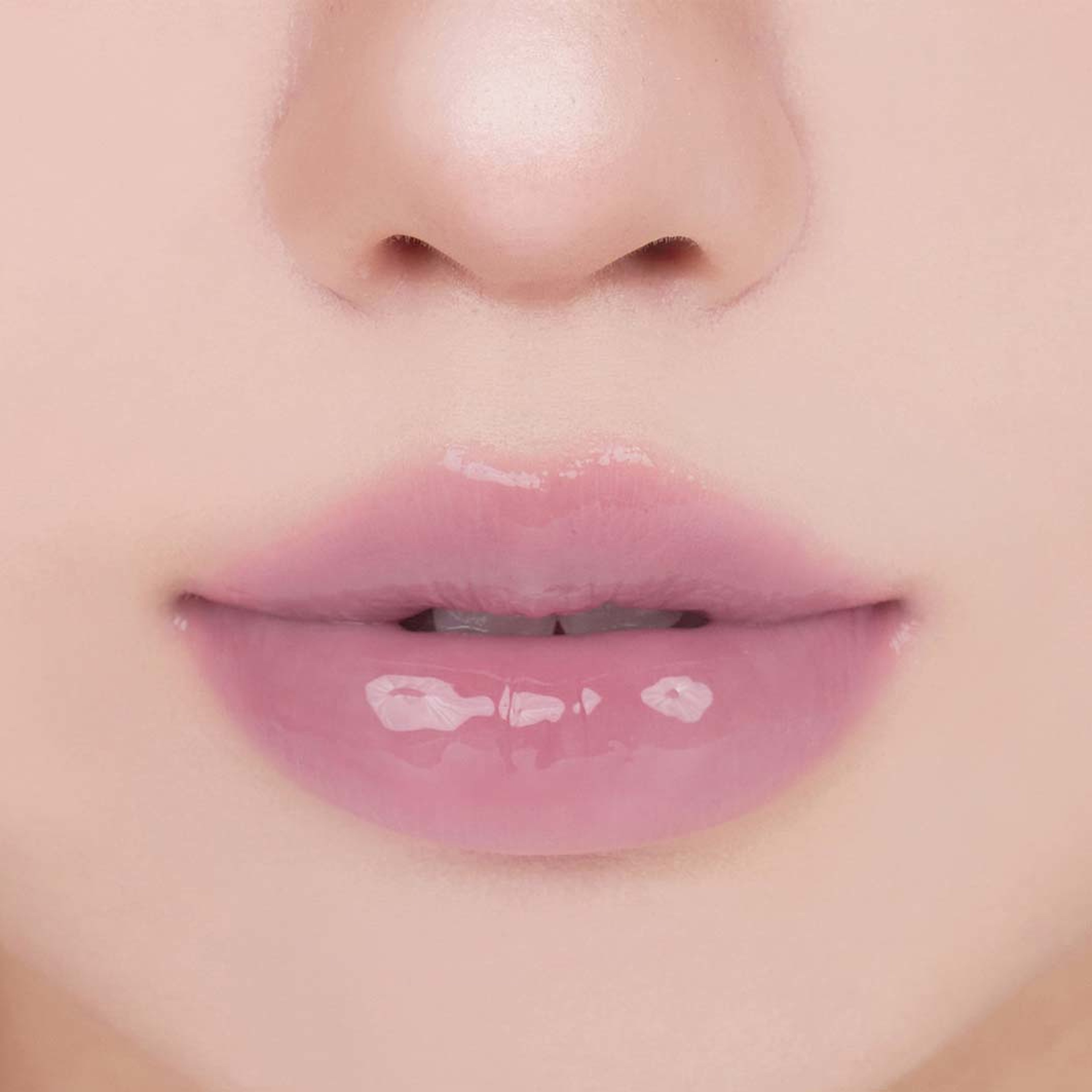 THE JUICY LASTING TINT MINI, från rom&nd, i färgen Campbell Grape. Klicka för att öppna bilden i stort format