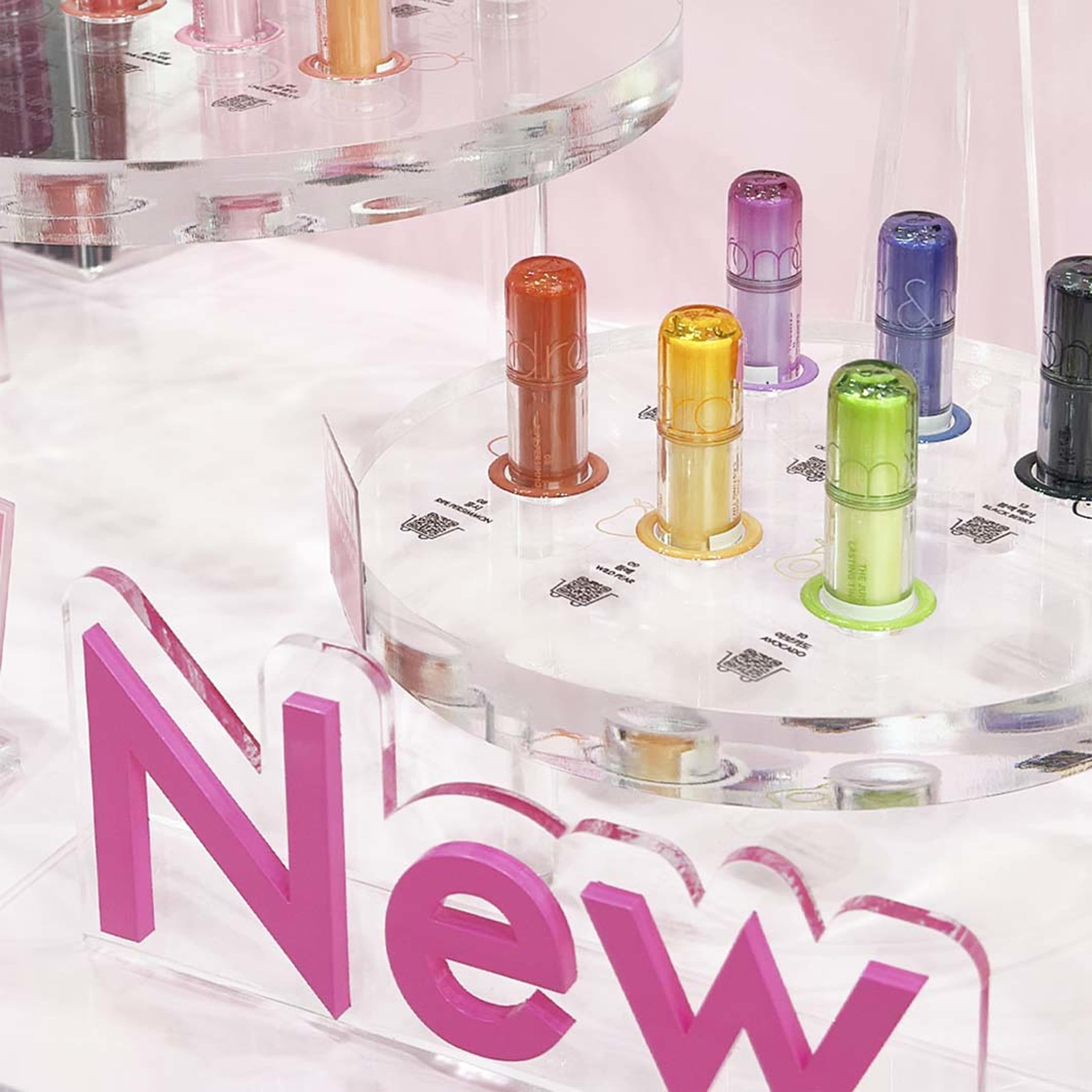 THE JUICY LASTING TINT MINI, från rom&nd, i färgen Campbell Grape. Klicka för att öppna bilden i stort format