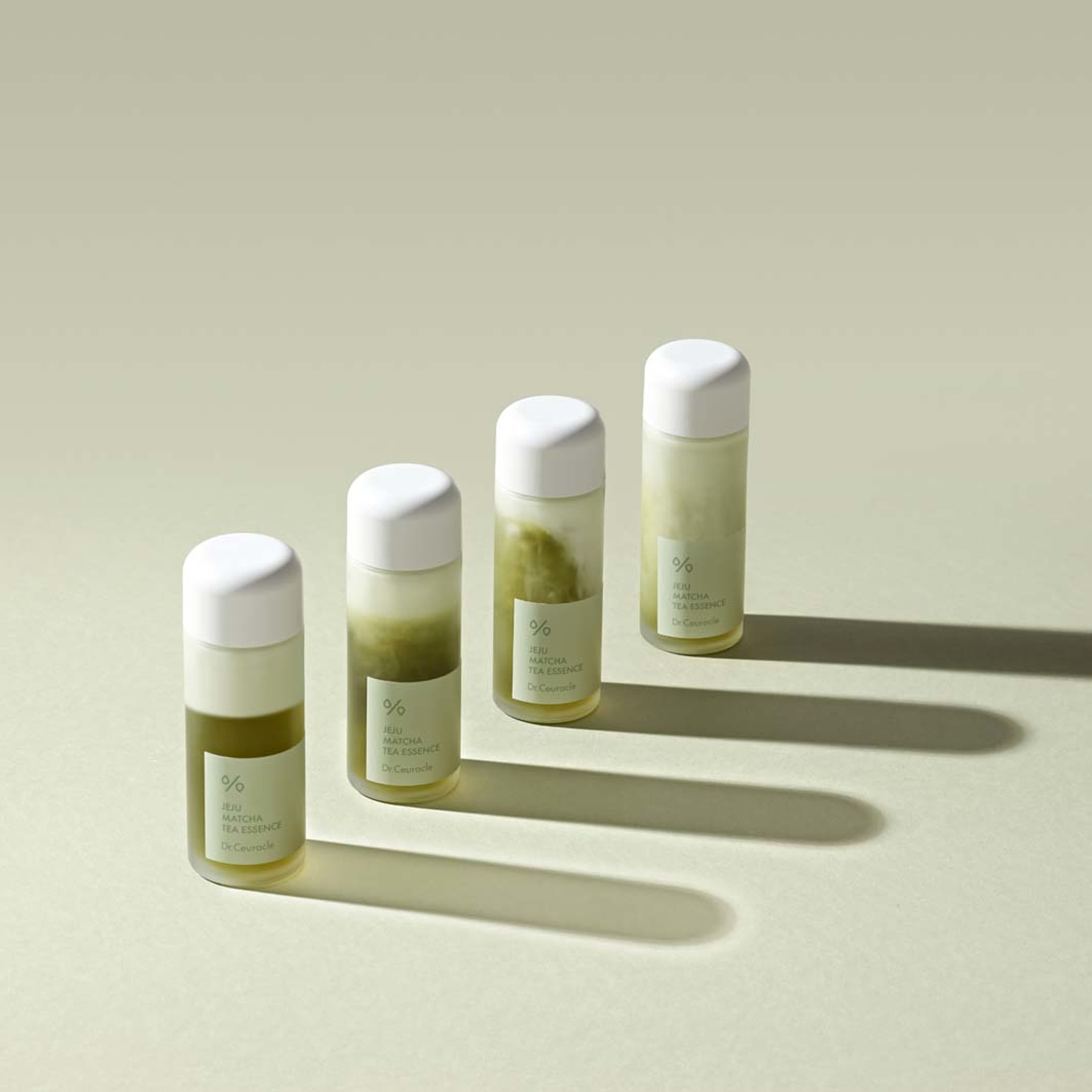 Jeju Matcha Tea Essence, från Dr. Ceuracle. Klicka för att öppna bilden i stort format