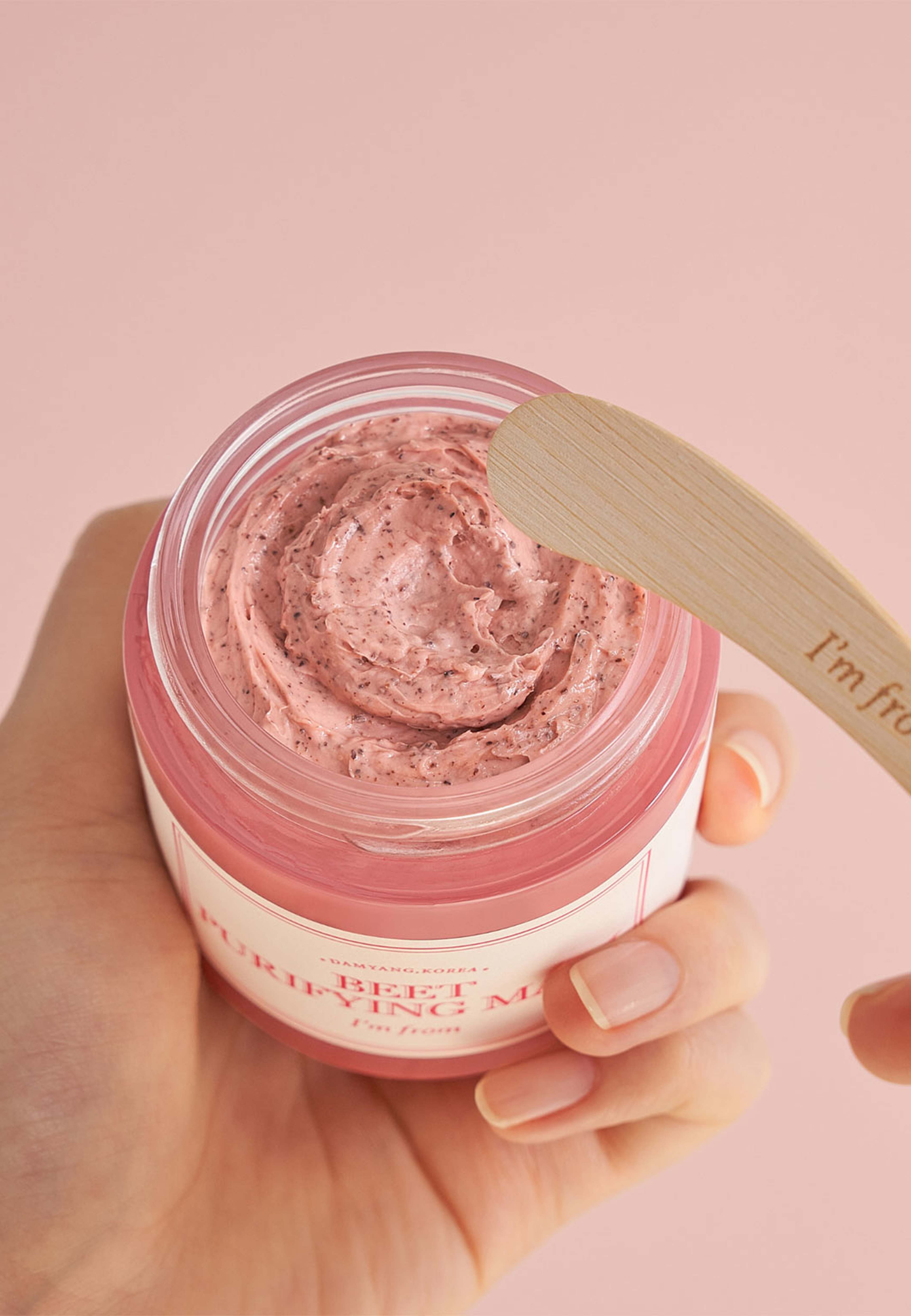 Beet Purifying Mask 110g, från I'm From. Klicka för att öppna bilden i stort format