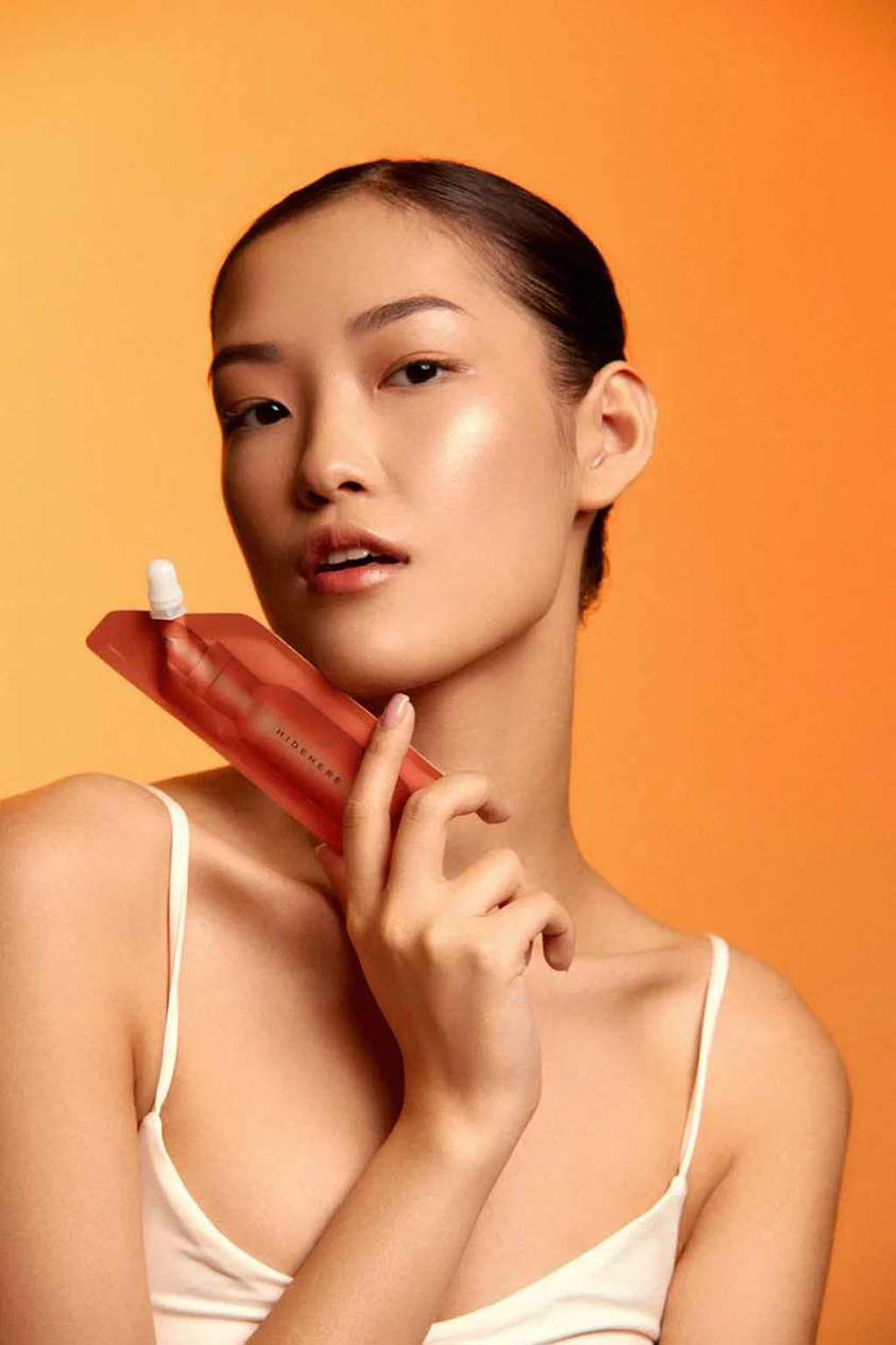 Vita Elixir Serum, från HIDEHERE. Klicka för att öppna bilden i stort format