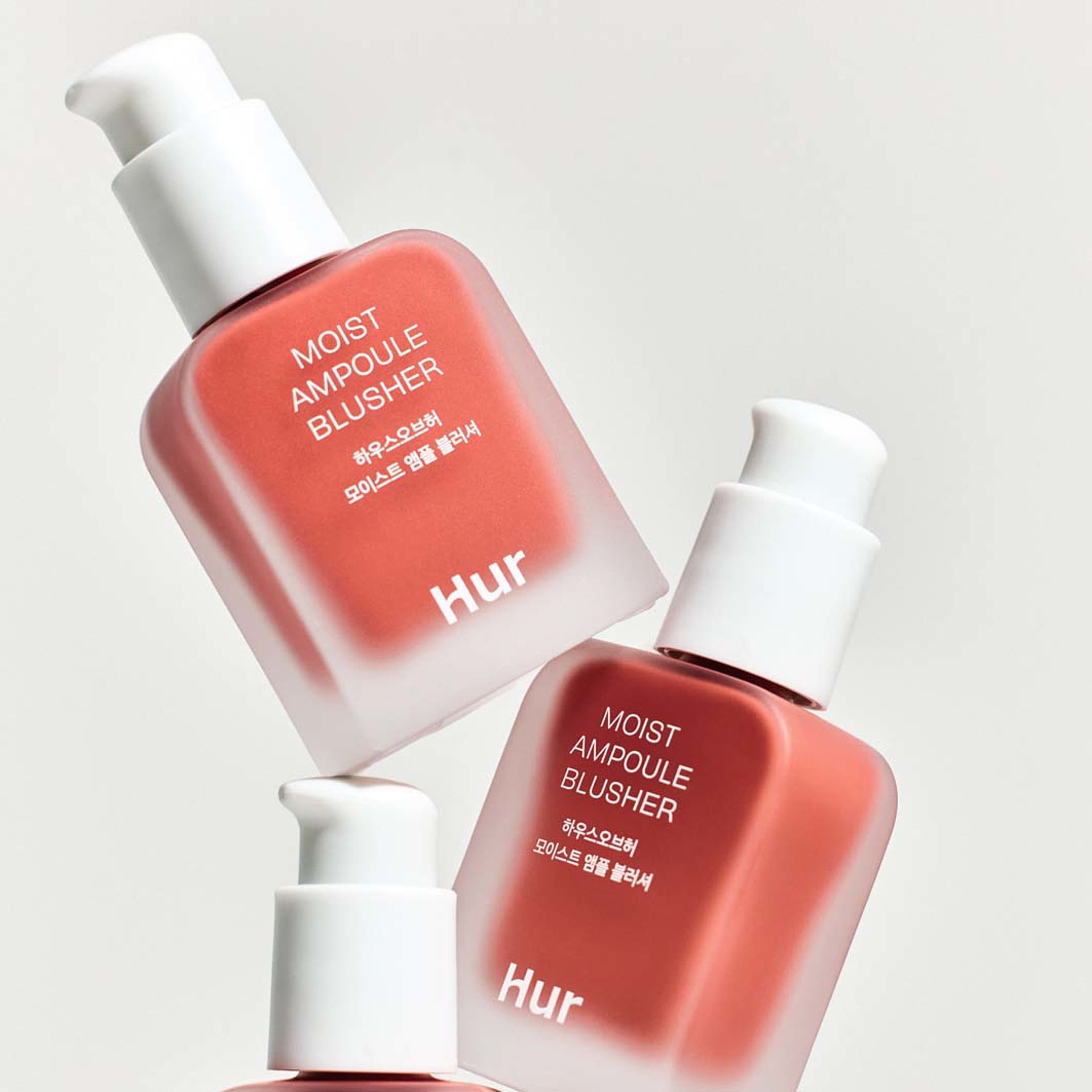 Moist Ampoule Blusher, från House of Hur, i färgen Peach Coral. Klicka för att öppna bilden i stort format