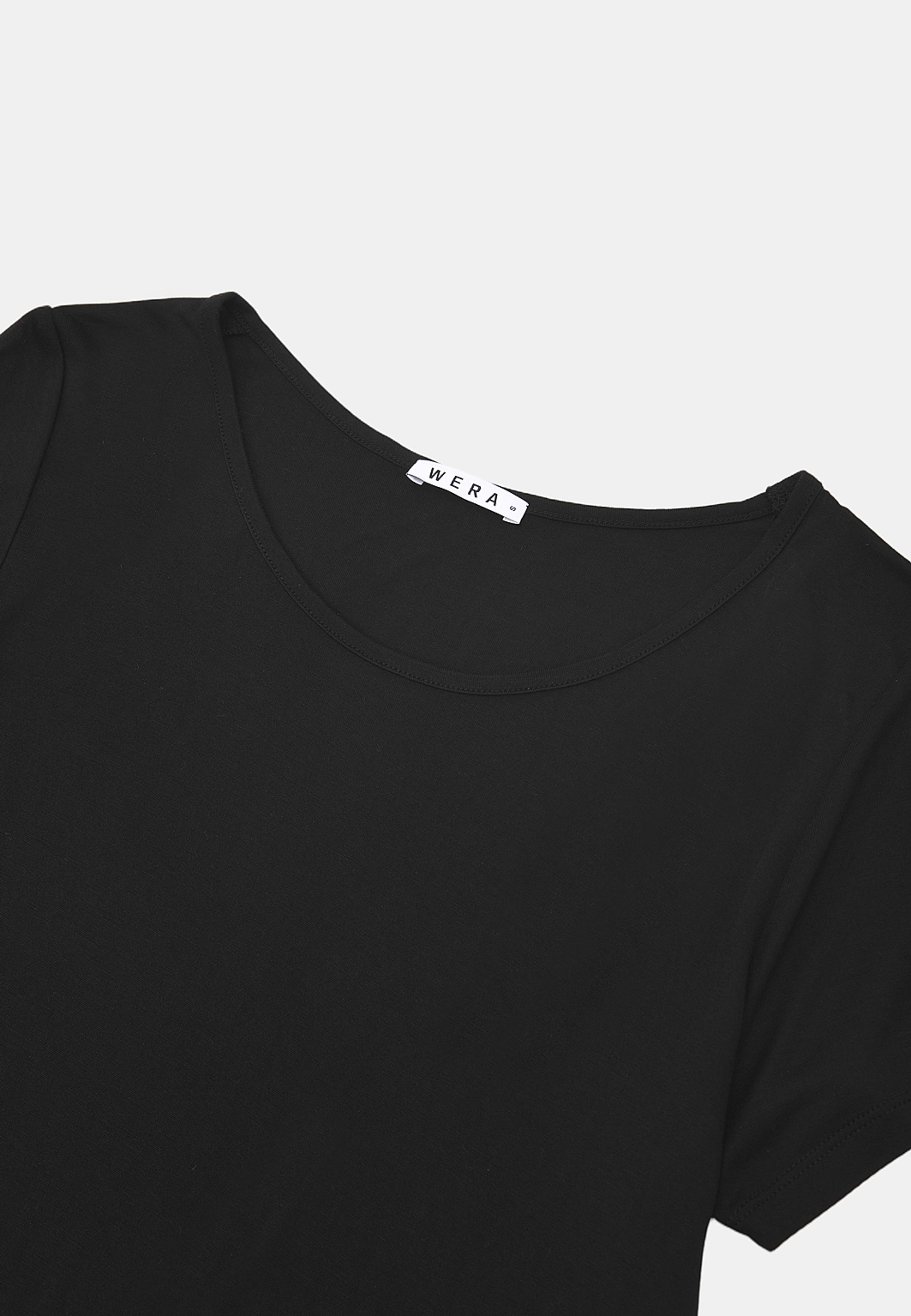 T-shirt med båtringning FREDRIKA, från Wera, i färgen Black. Klicka för att öppna bilden i stort format