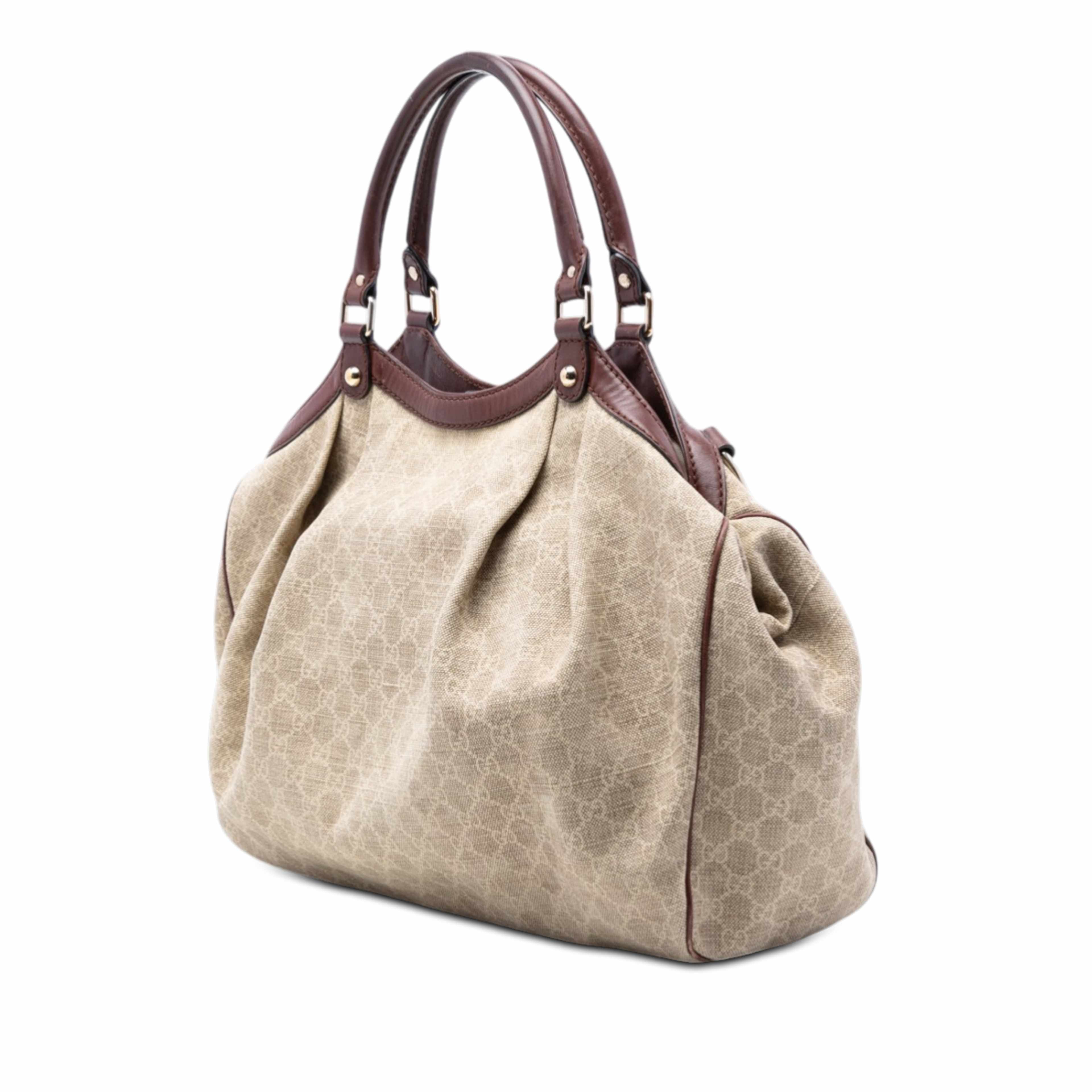 Gucci Large Gg Canvas Sukey Tote, från Luxclusif, i färgen beige. Klicka för att öppna bilden i stort format