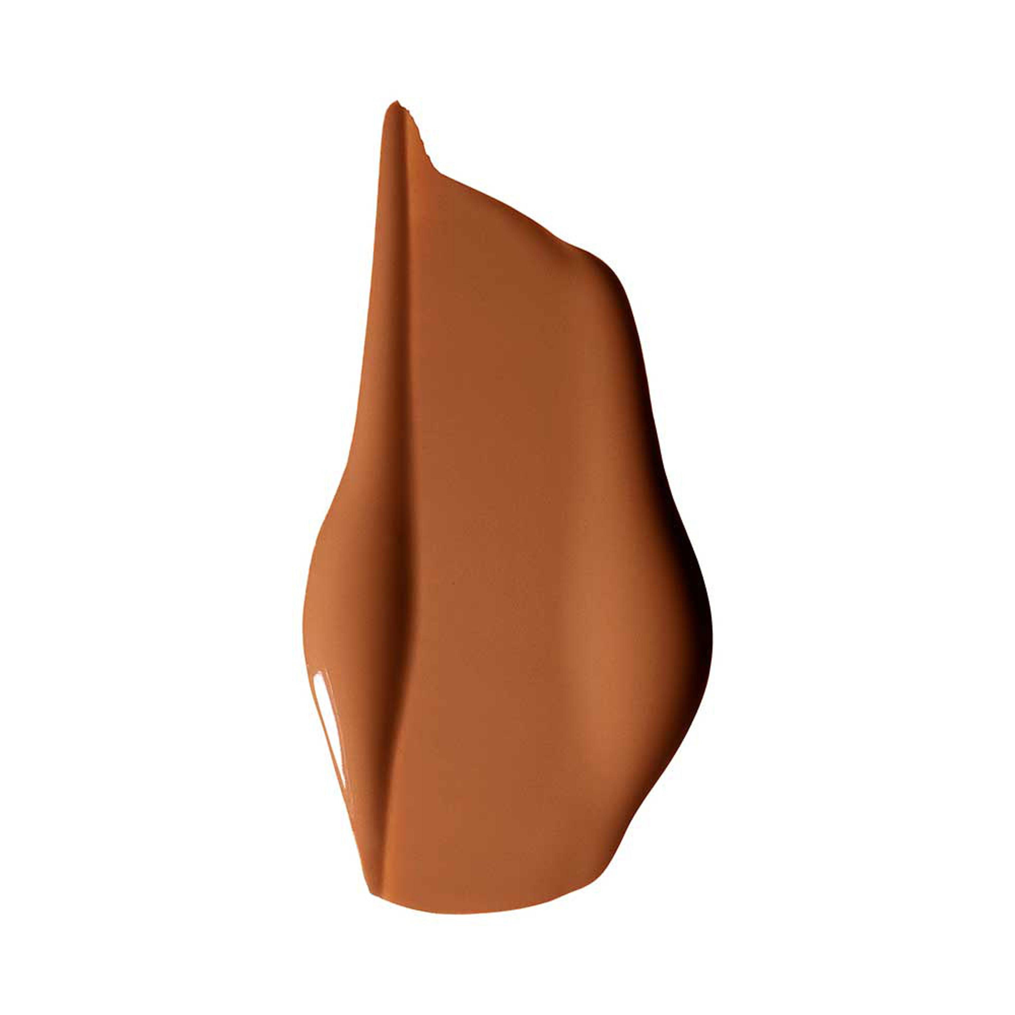 Studio Waterweight SPF30/PA++ Foundation, från MAC Cosmetics, i färgen Nw47. Klicka för att öppna bilden i stort format