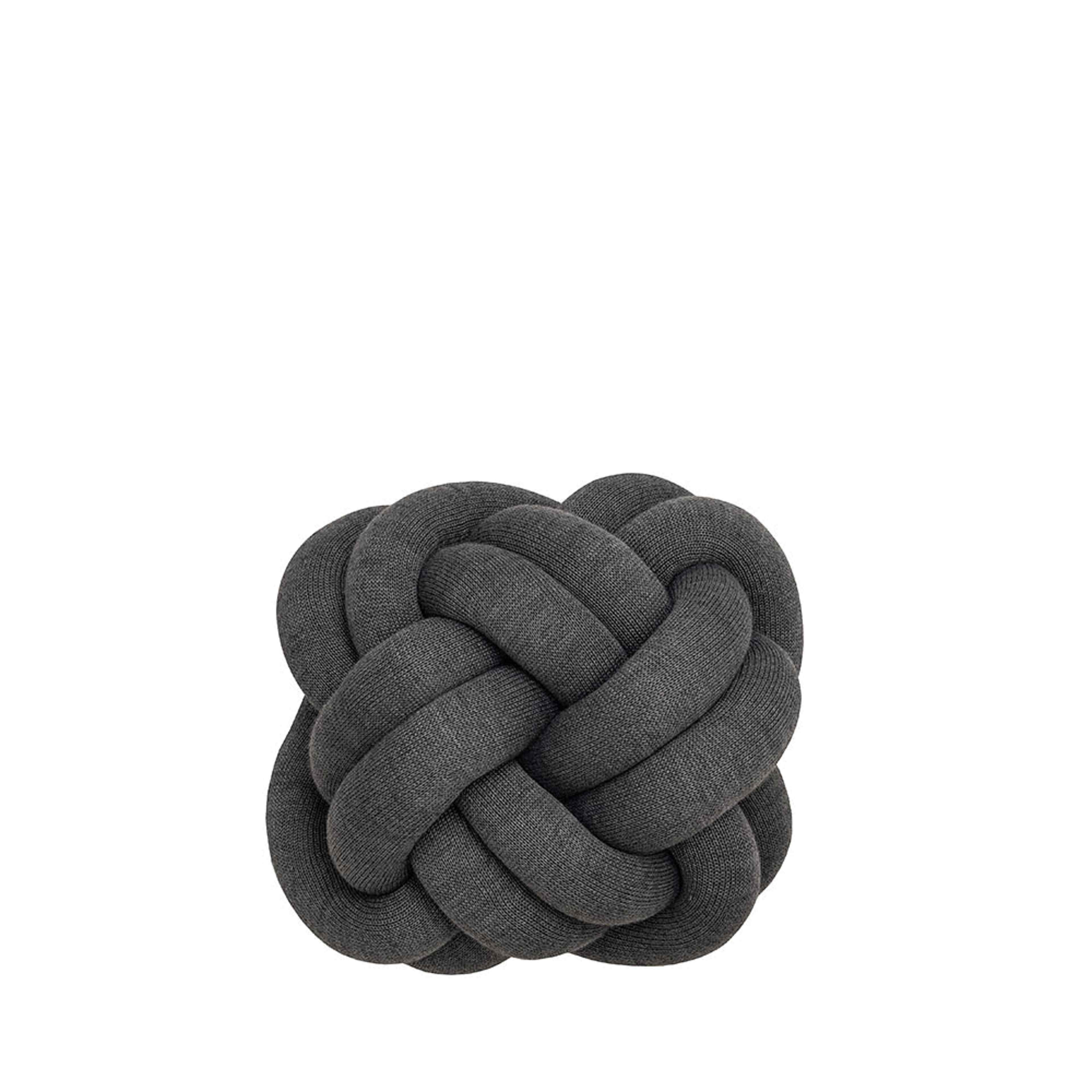 Knot Cushion